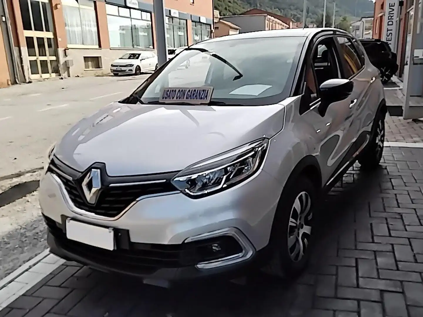 Renault Captur Captur I 2017 0.9 tce Sport Edition 90cv Argento - 1