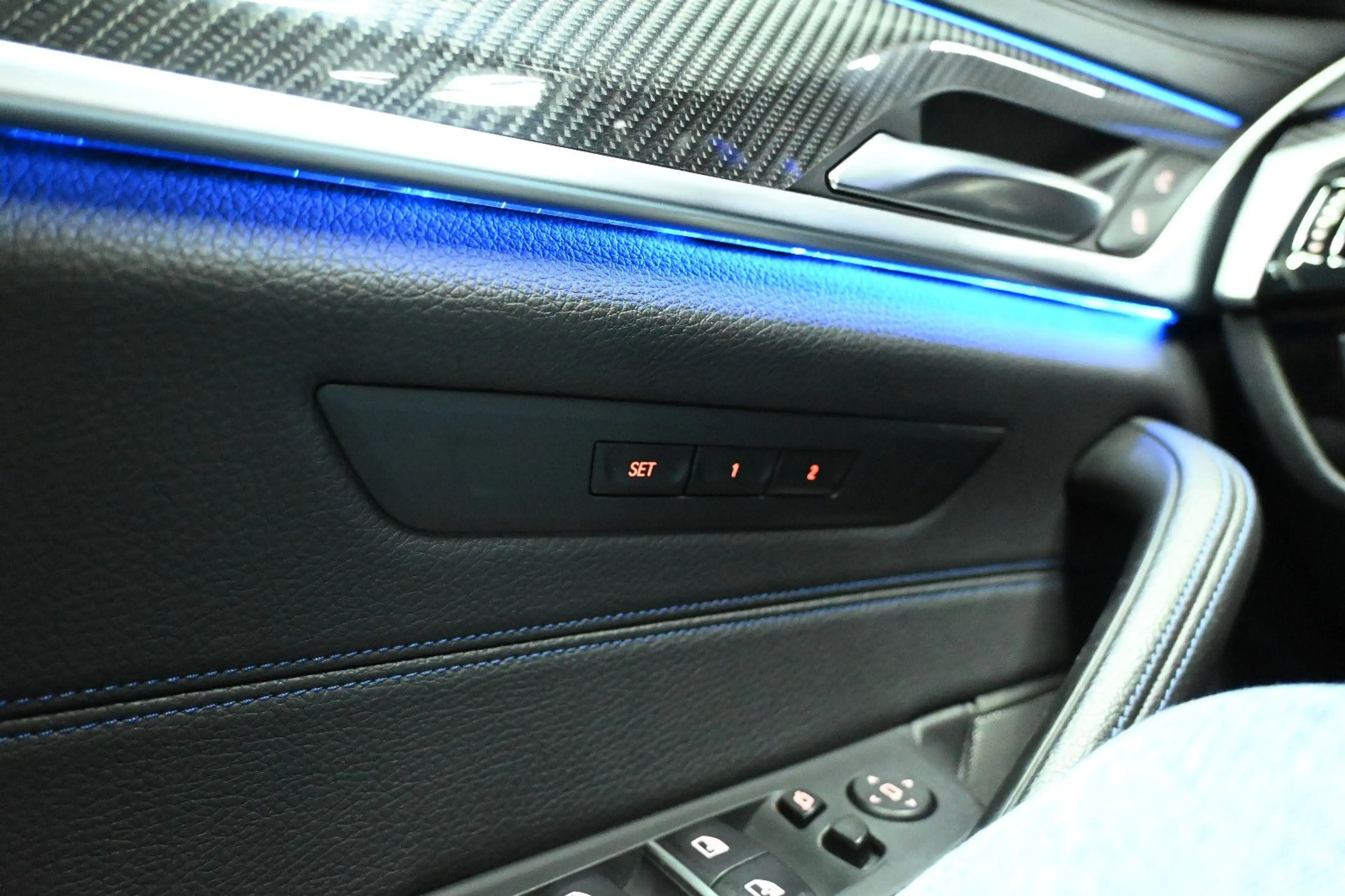 BMW 540 d xDrive M Sport "Einzelstück" — photo 11