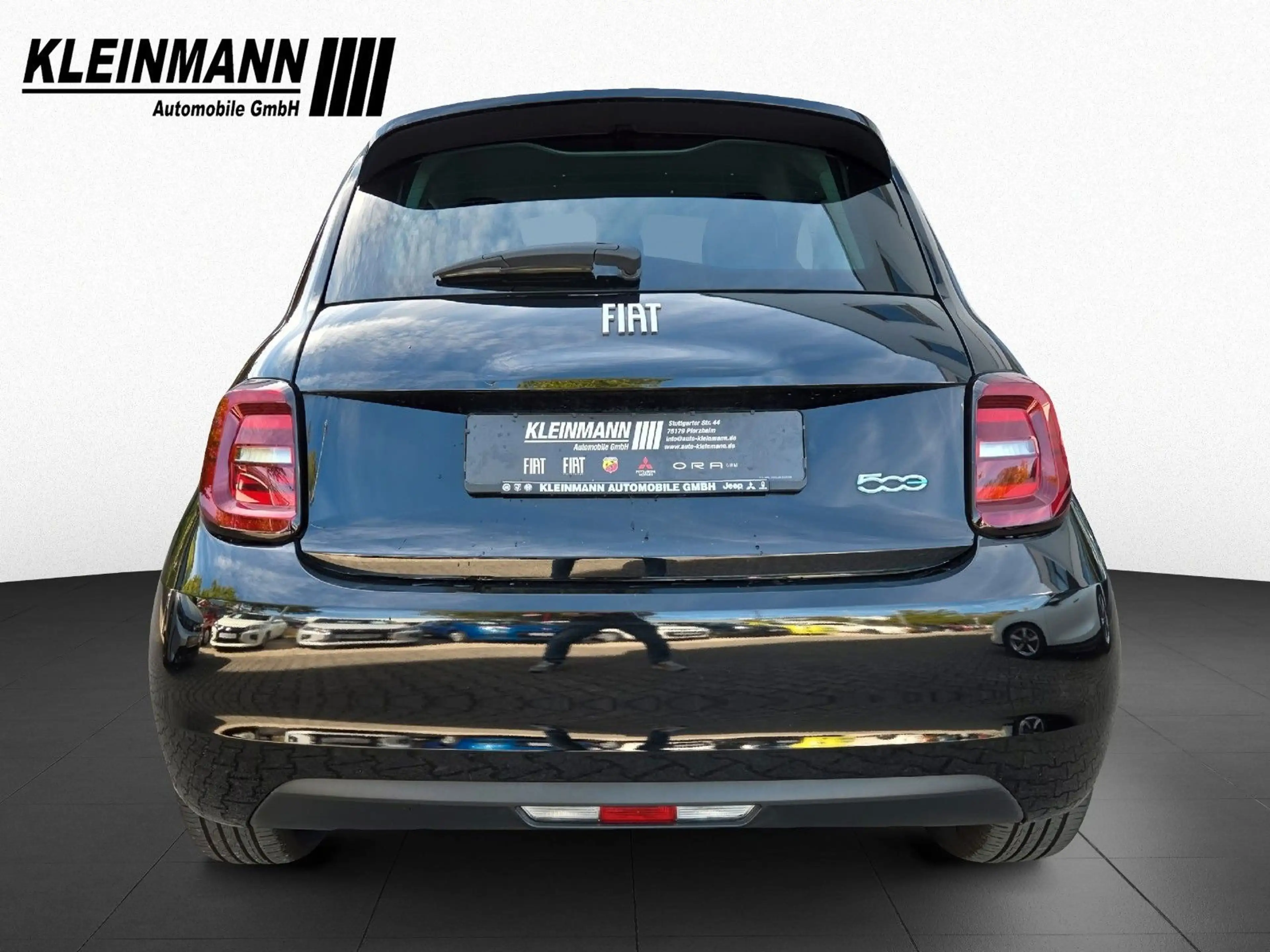 Fiat 500e 3+1 42 kWh *Style-Paket+Wallbox — photo 8