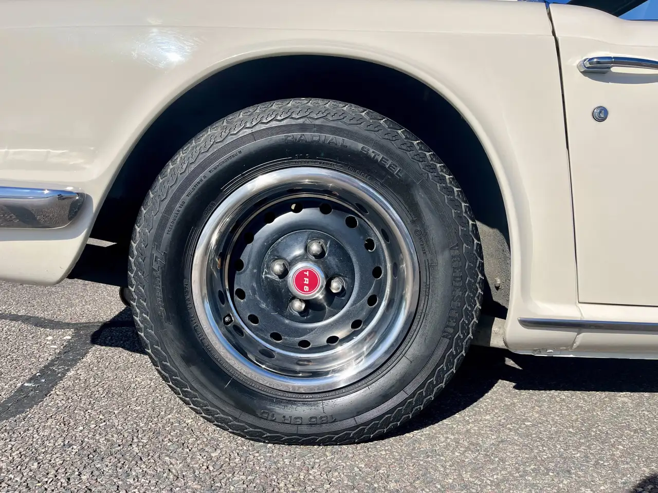 Triumph TR6, foto 12
