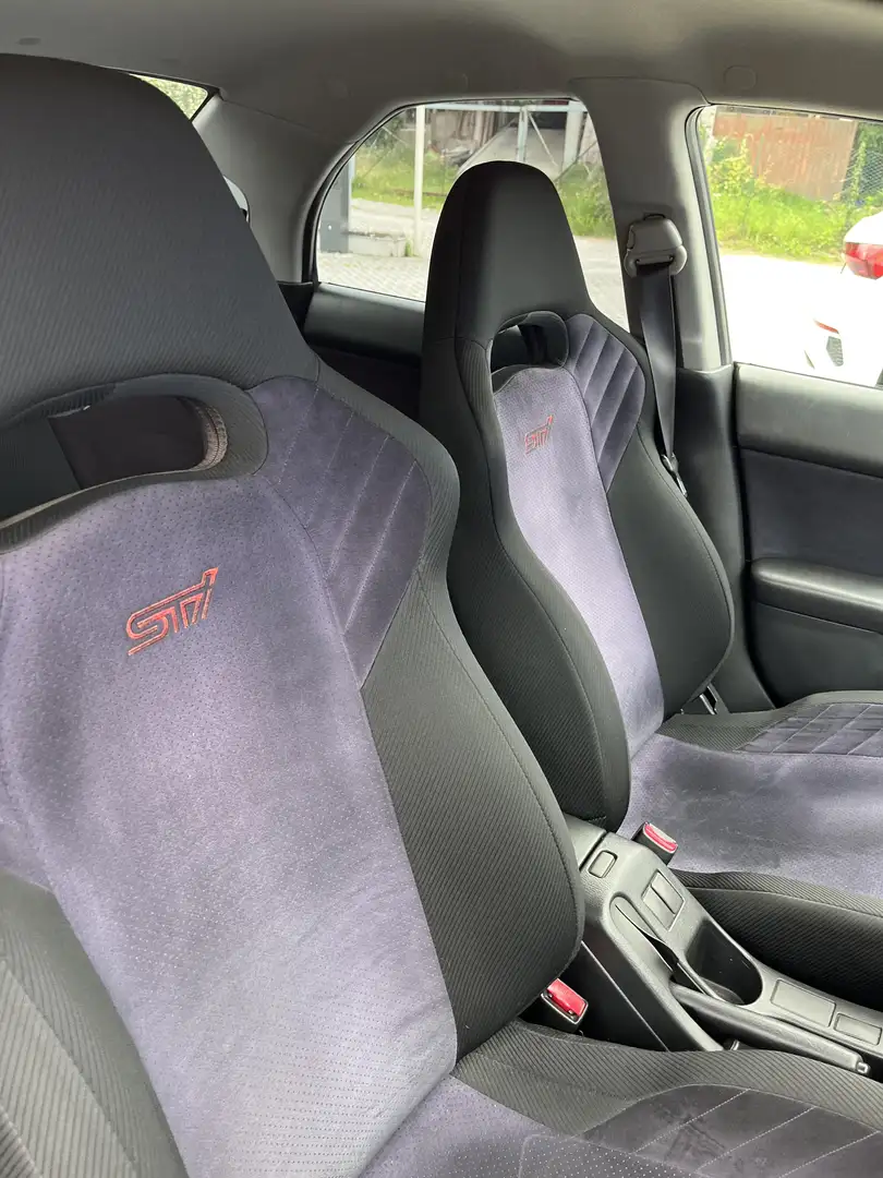 Subaru Impreza WRX STI S202 - 2