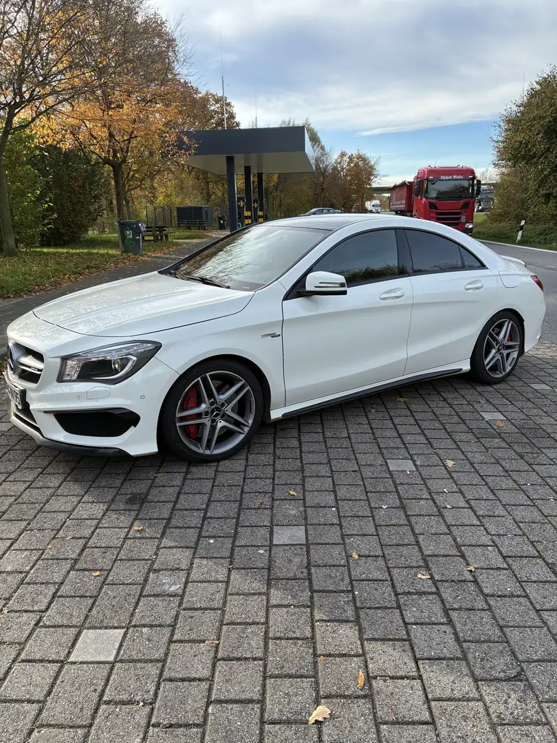 Mercedes-Benz CLA 45 AMG Performance Klappenauspuff - 1