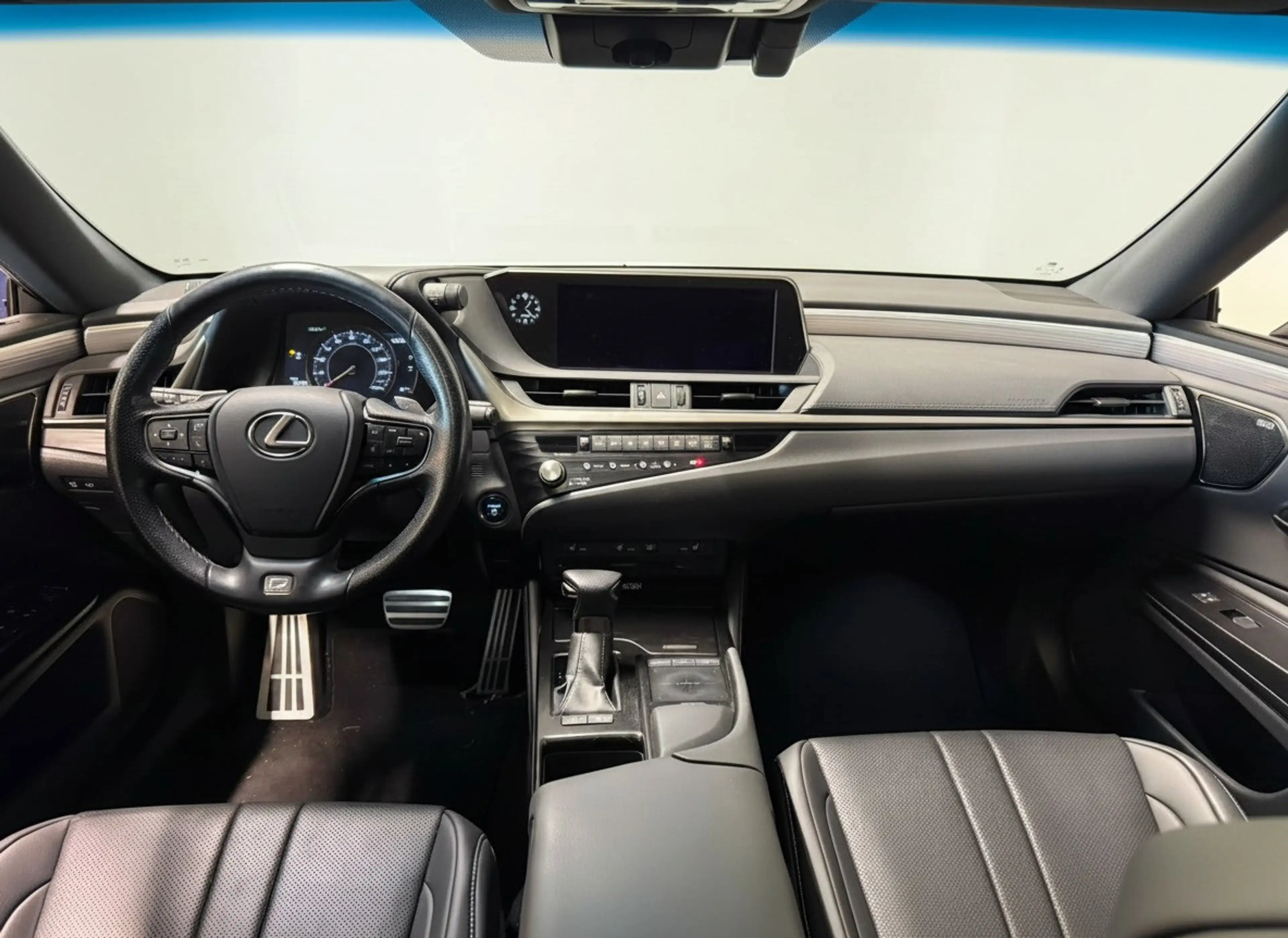 Lexus ES 300 300h F Sport Premium | Mark-Levinson | Carplay | S — photo 5