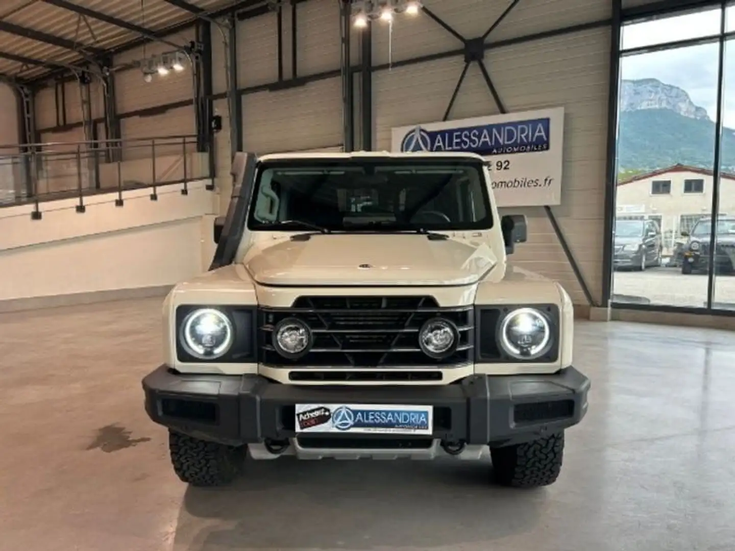 Ineos Grenadier Utility Wagon 5Places Trialmaster Edition Weiß - 2