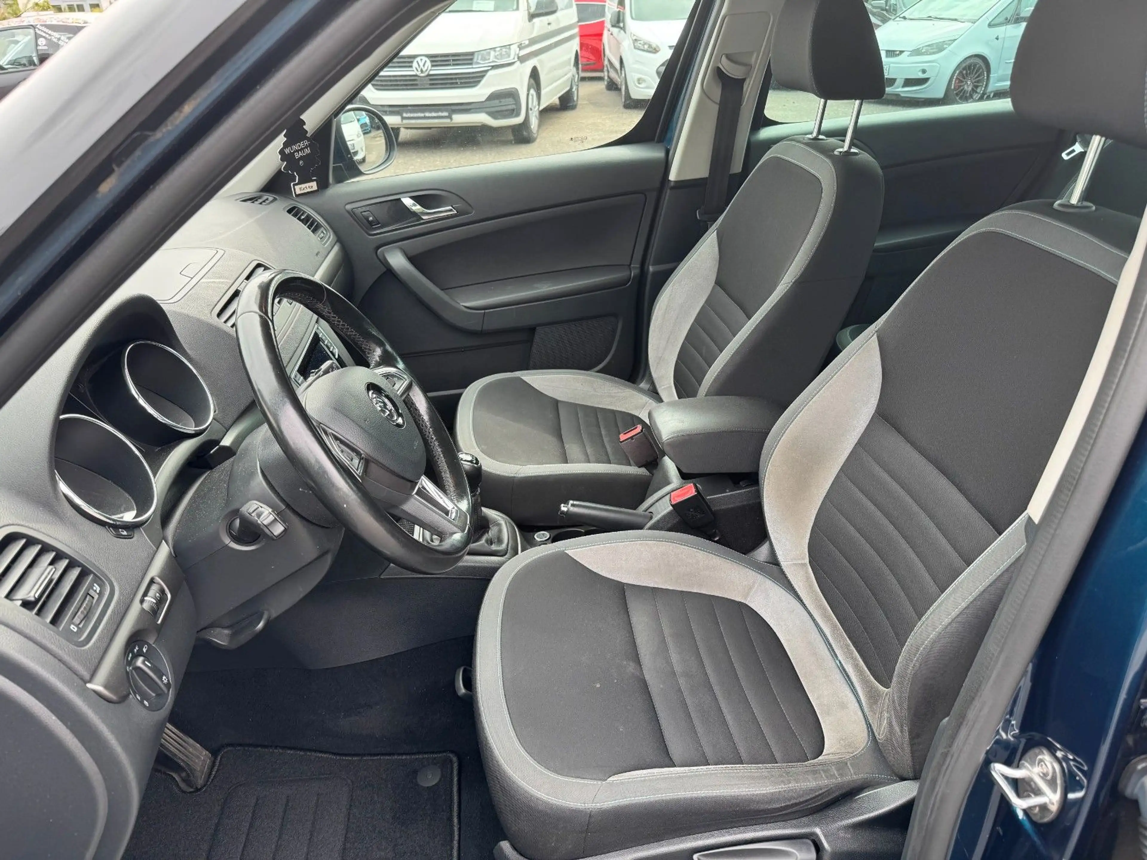 Skoda Yeti Joy — photo 5