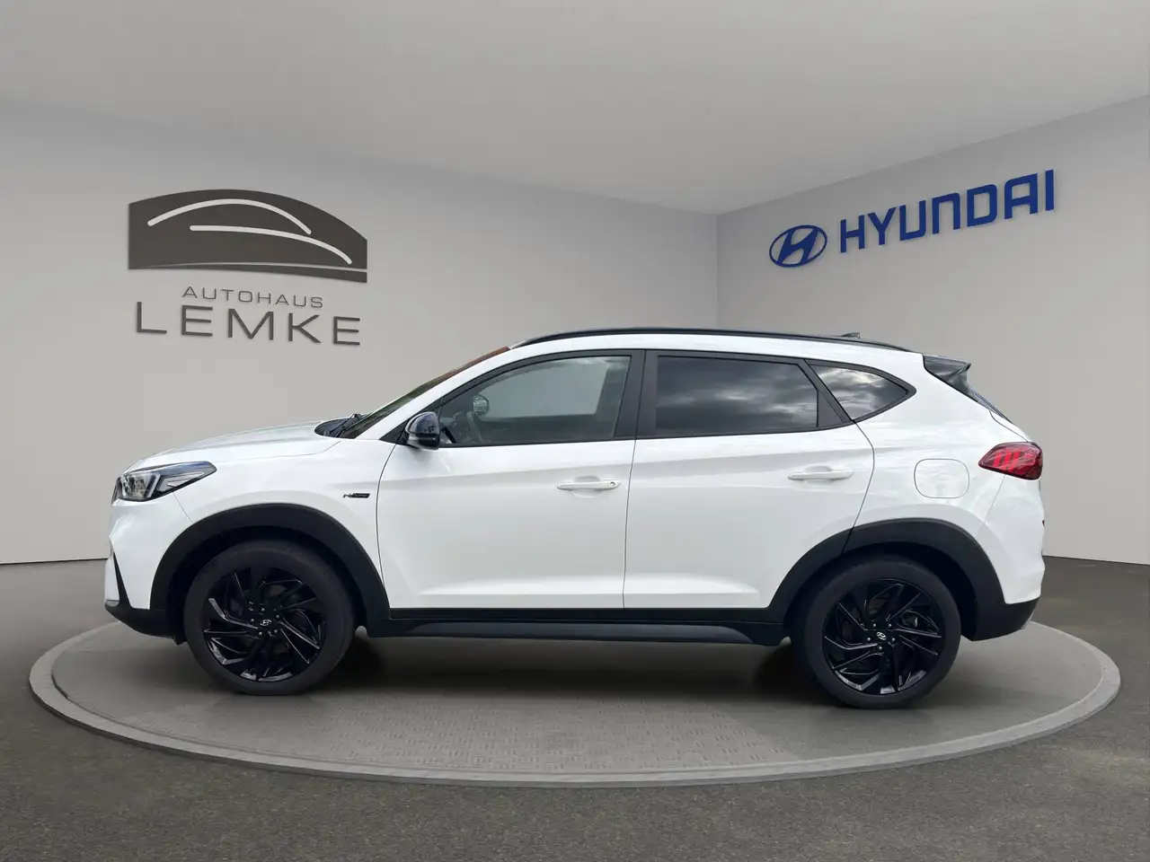 Hyundai TUCSON 1.6 T-GDI N LINE + STANDHEIZUNG + NAVI + AHK WENIG KILOMETER, миниатюра 3