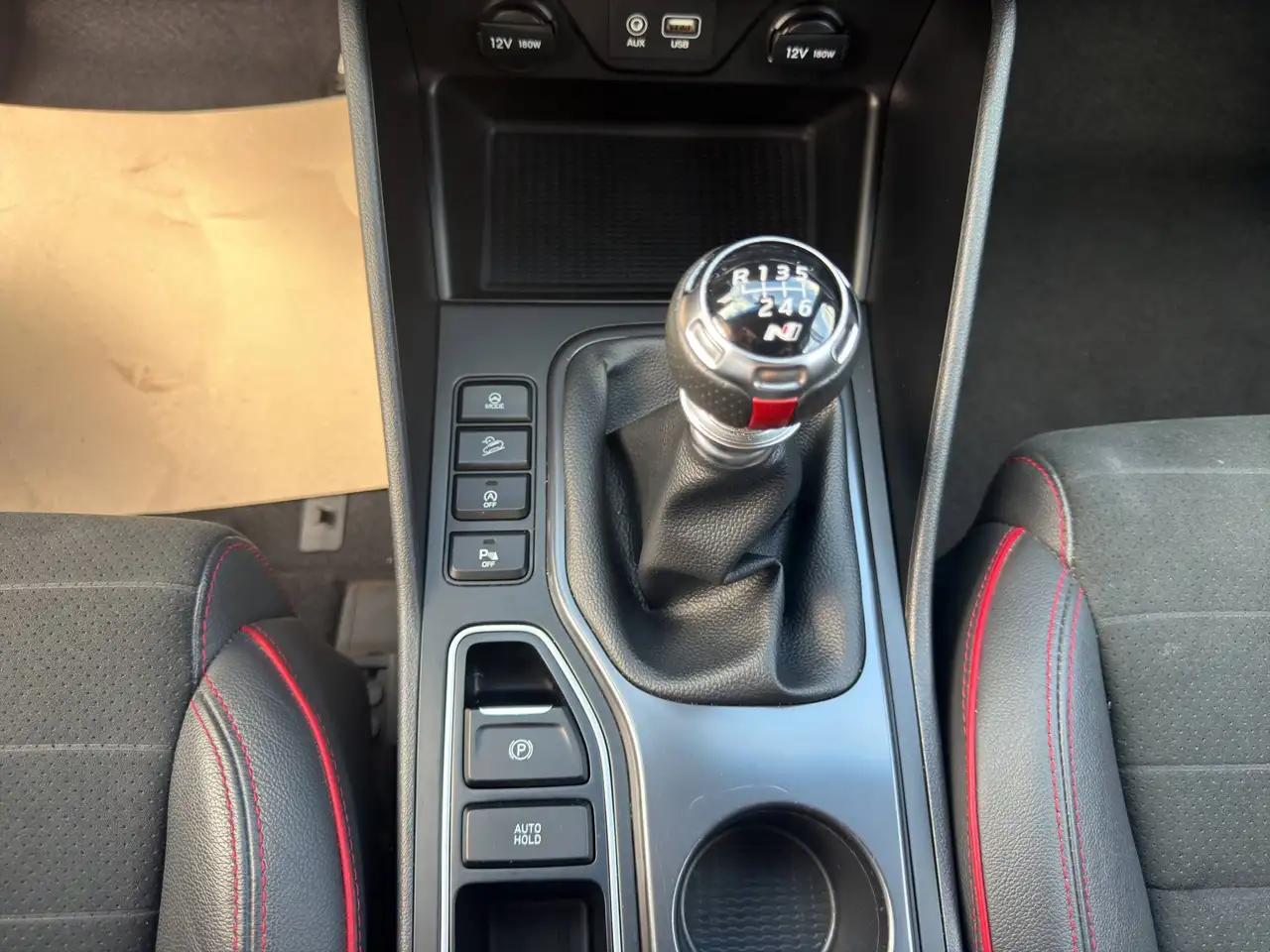 Hyundai TUCSON 1.6 T-GDI N LINE + STANDHEIZUNG + NAVI + AHK WENIG KILOMETER, миниатюра 28