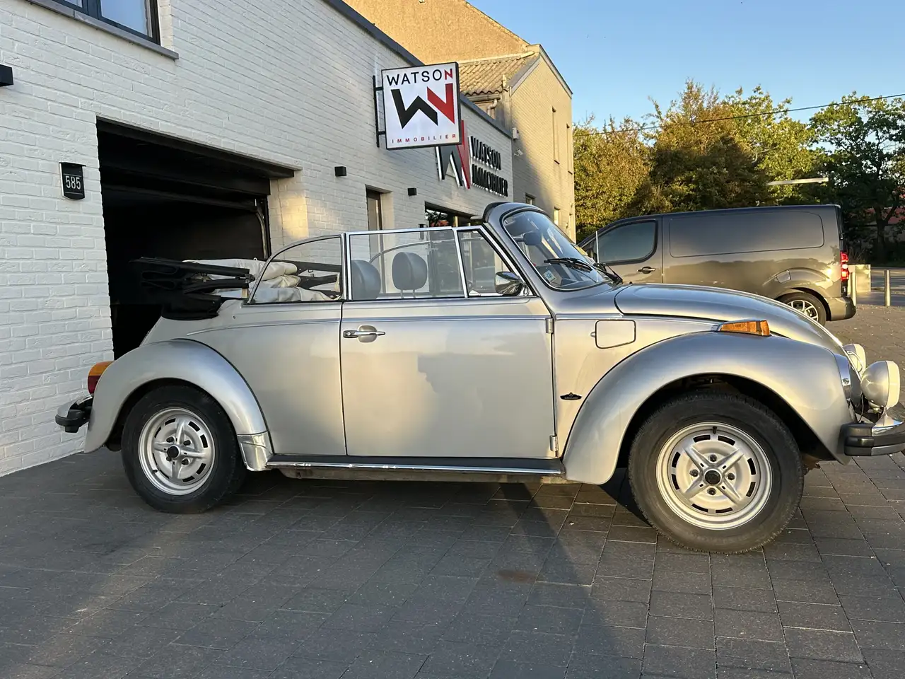 Volkswagen Coccinelle 1303 Cabriolet, foto 4
