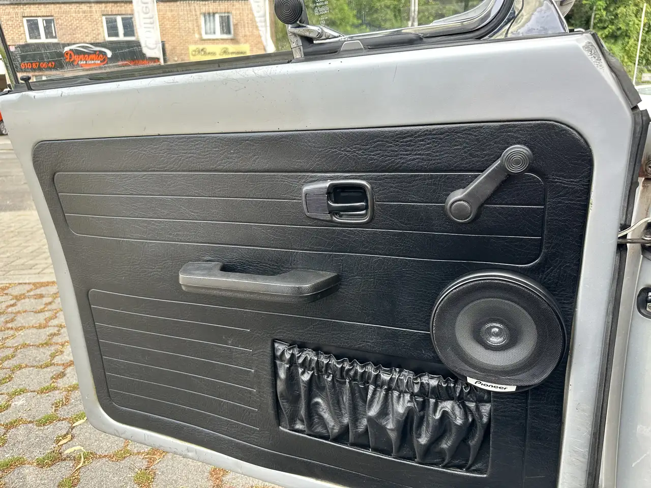 Volkswagen Coccinelle 1303 Cabriolet, foto 11