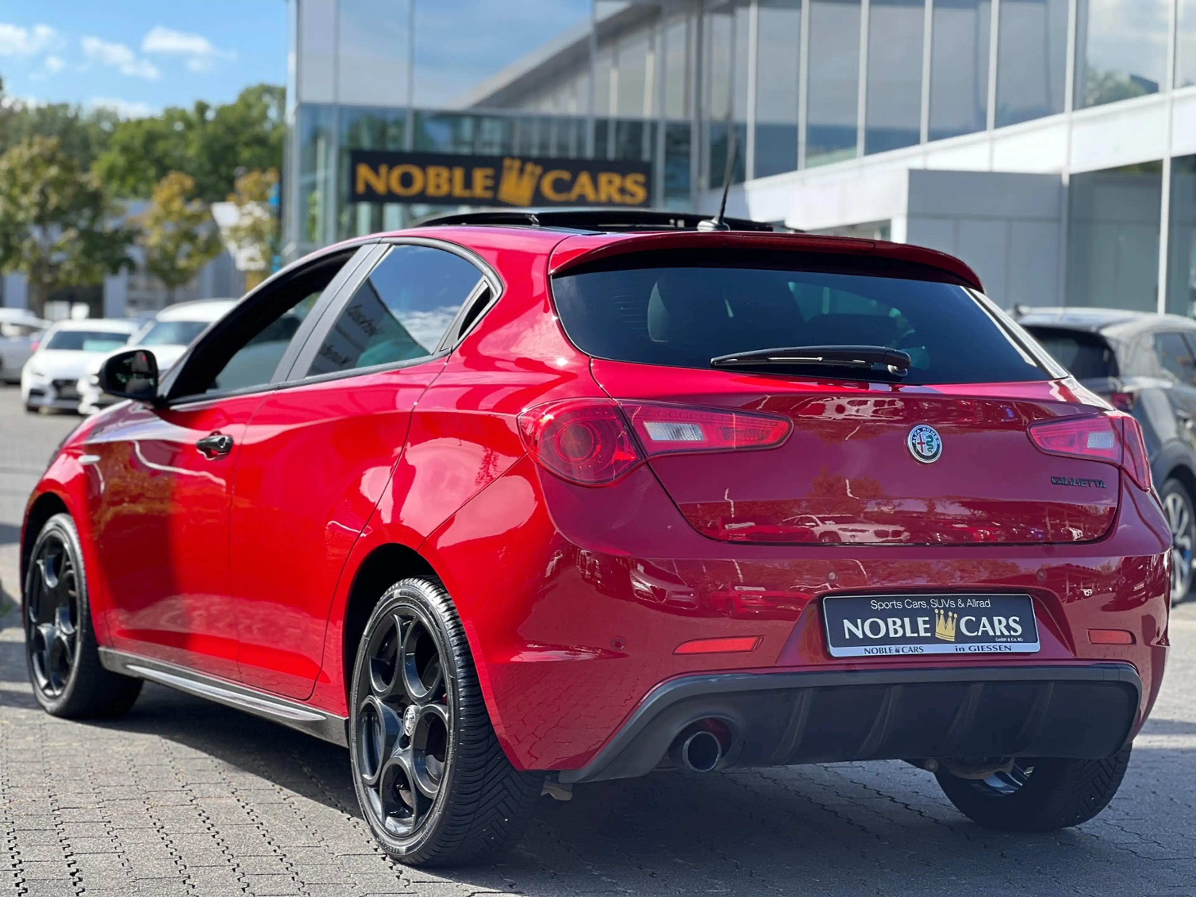Alfa Romeo Giulietta Sprint PANO KLIMA NAV DAB PDC ALU — photo 5