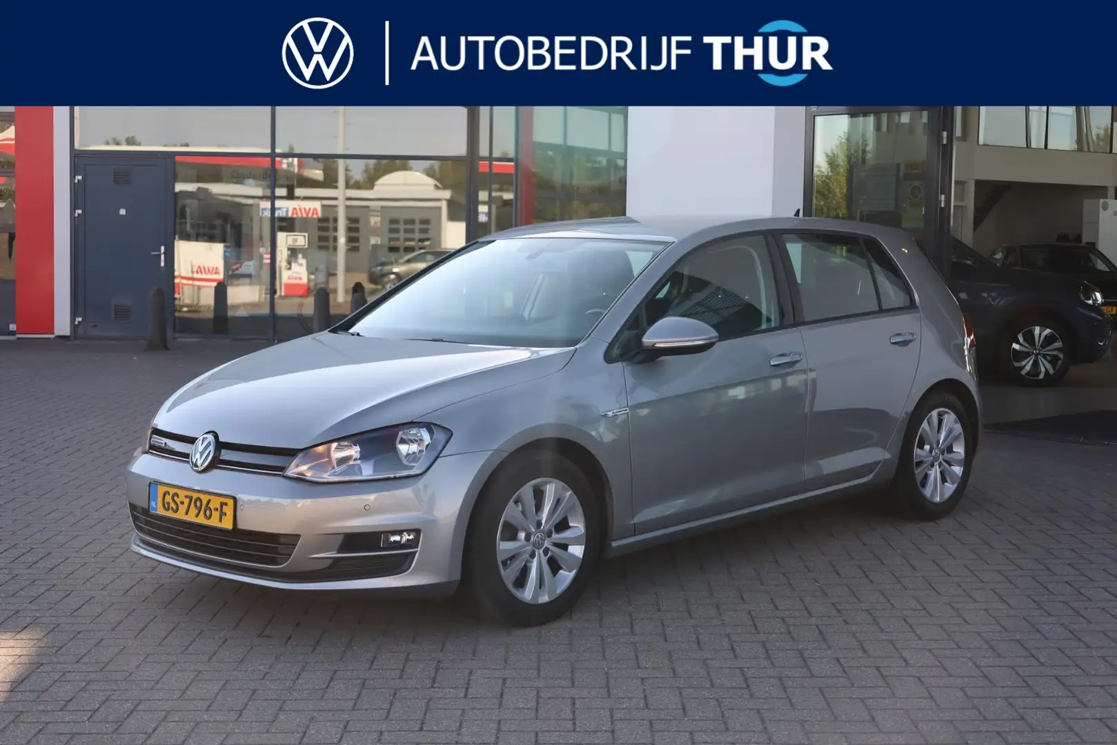 Volkswagen Golf 1.0 TSI Comfortline 85KW/116PK, Door ons geleverd Grijs - 1