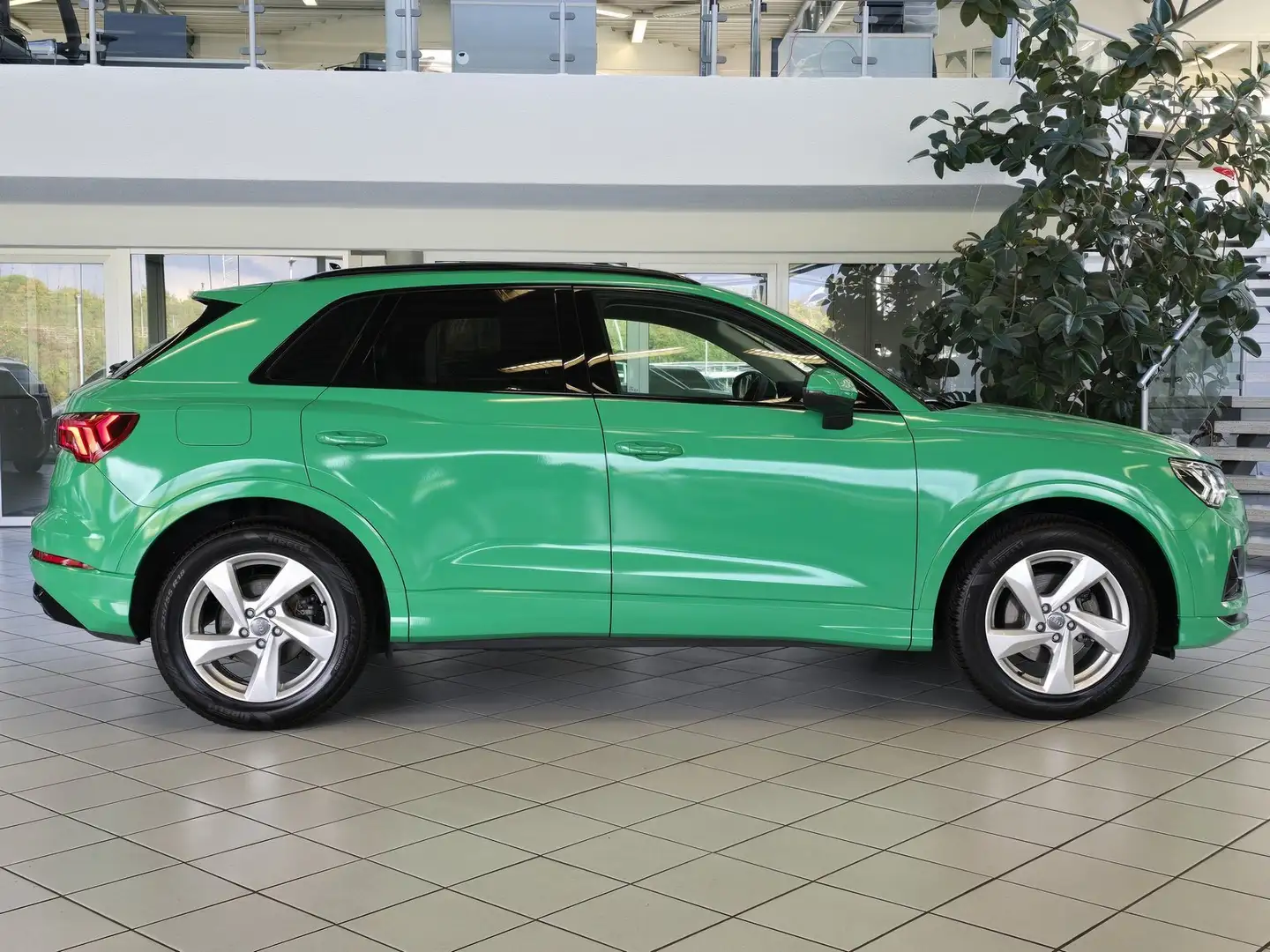 Audi Q3 35 TFSI advanced +LED+SHZ+FOLIERUNG-GRÜN+PDC+ Blu/Azzurro - 2