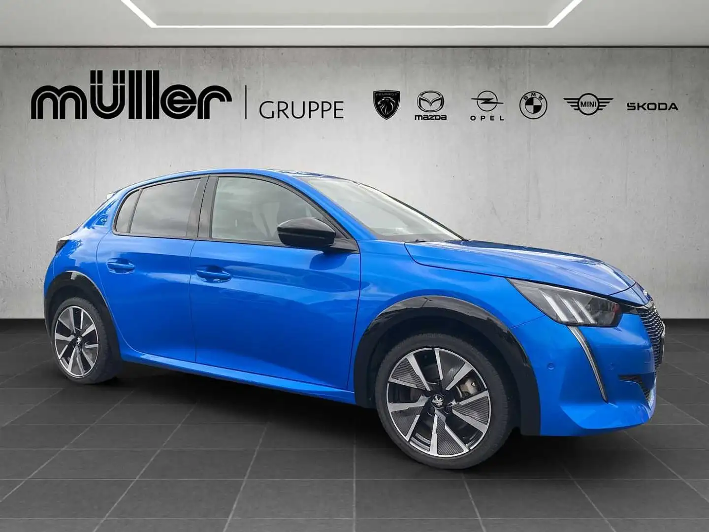 Peugeot 208 Elektro 136 GT Blau - 2