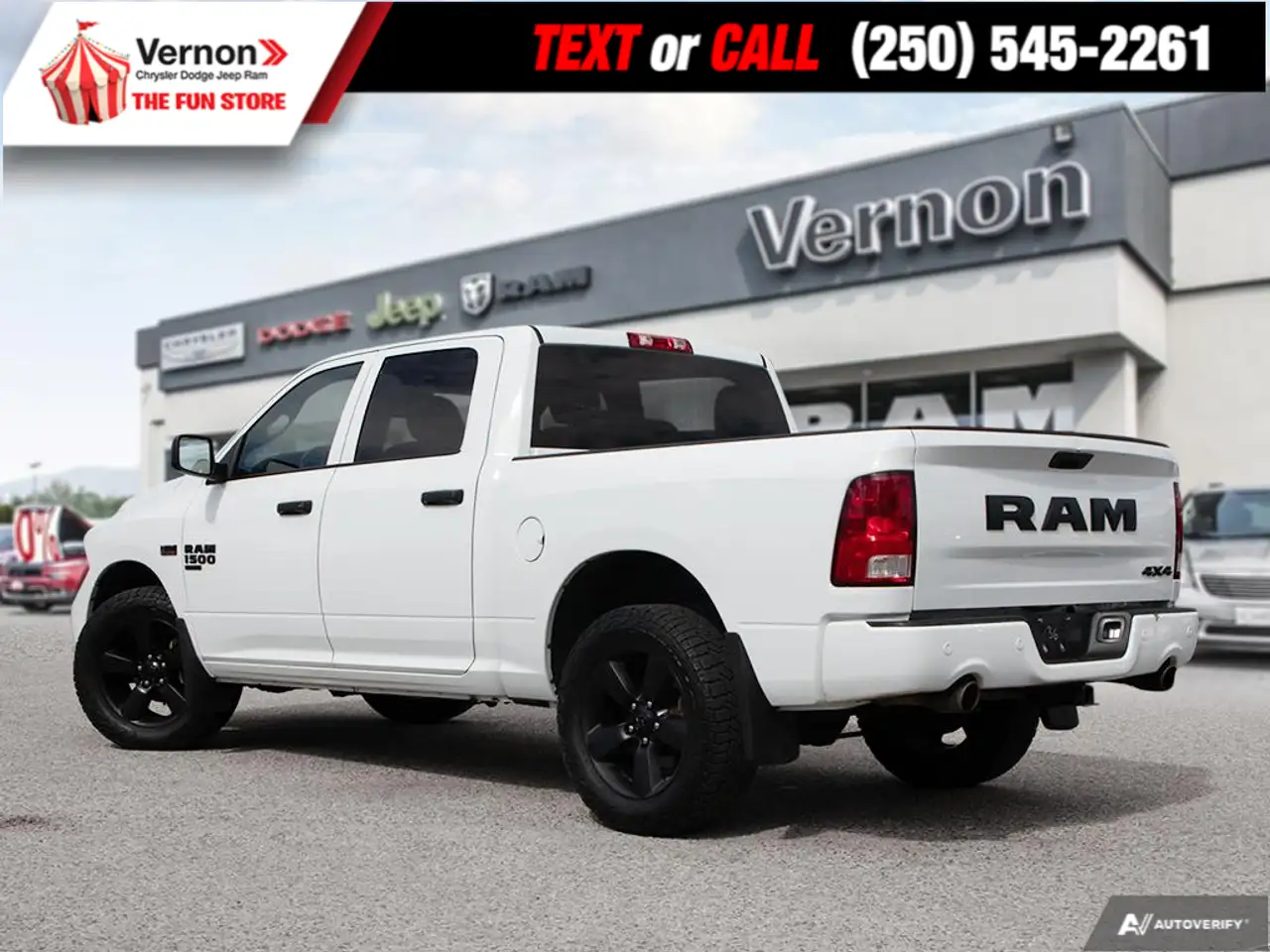 RAM 1500 снимка RAM 1500