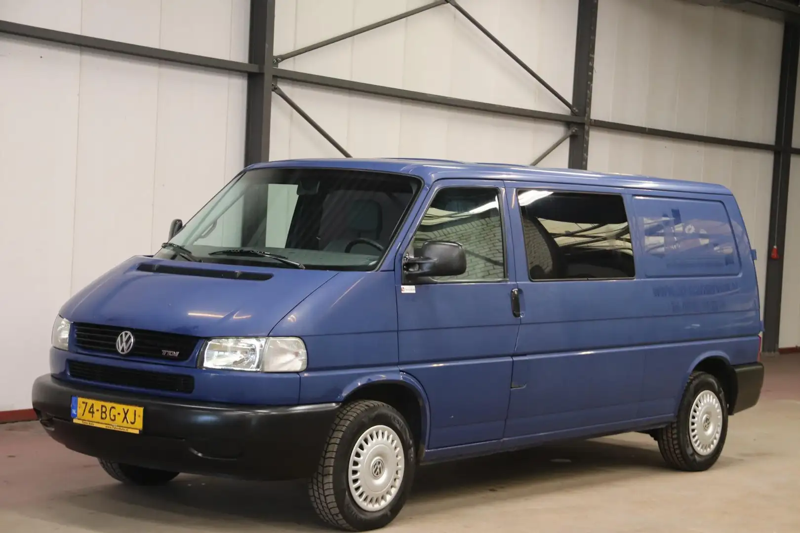Volkswagen 2.5 TDI AUTOMAAT LANG DC DUBBEL CABINE Azul - 1
