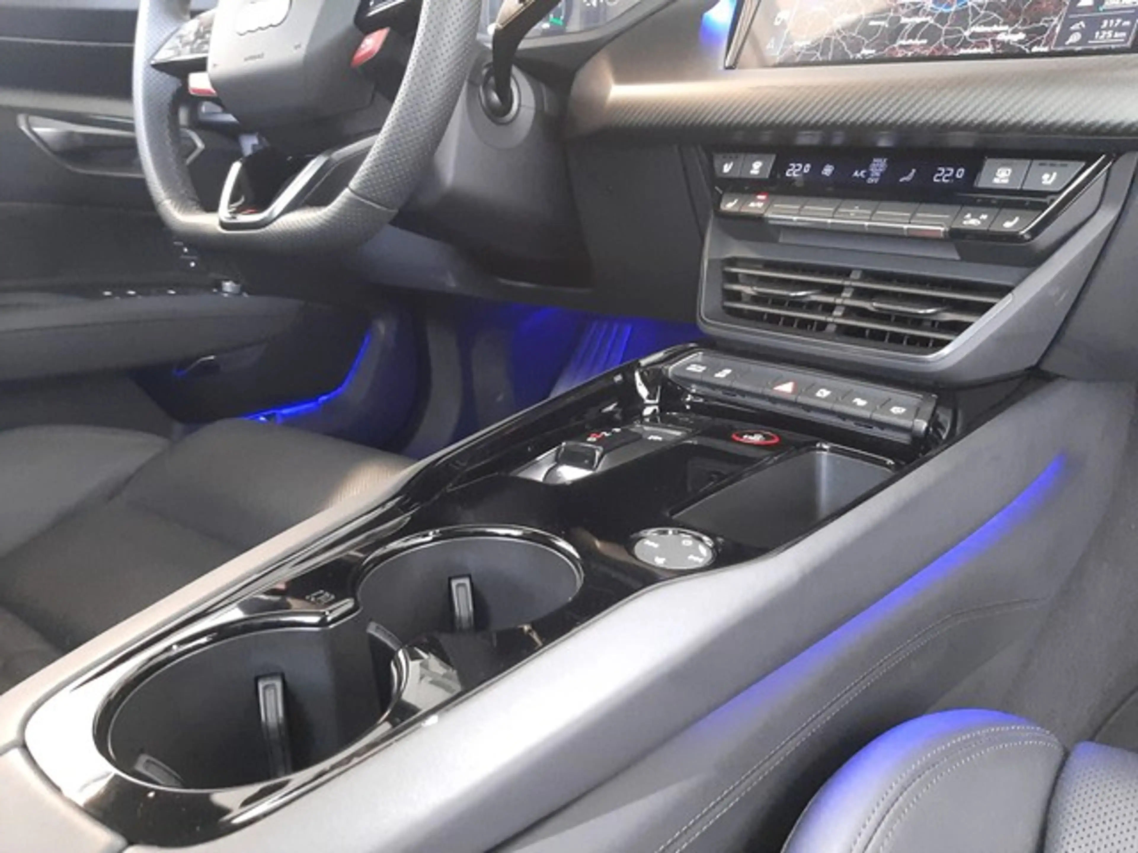 Audi RS e-tron GT Pano Laser StdHz HeadUp 21" Massage — photo 11