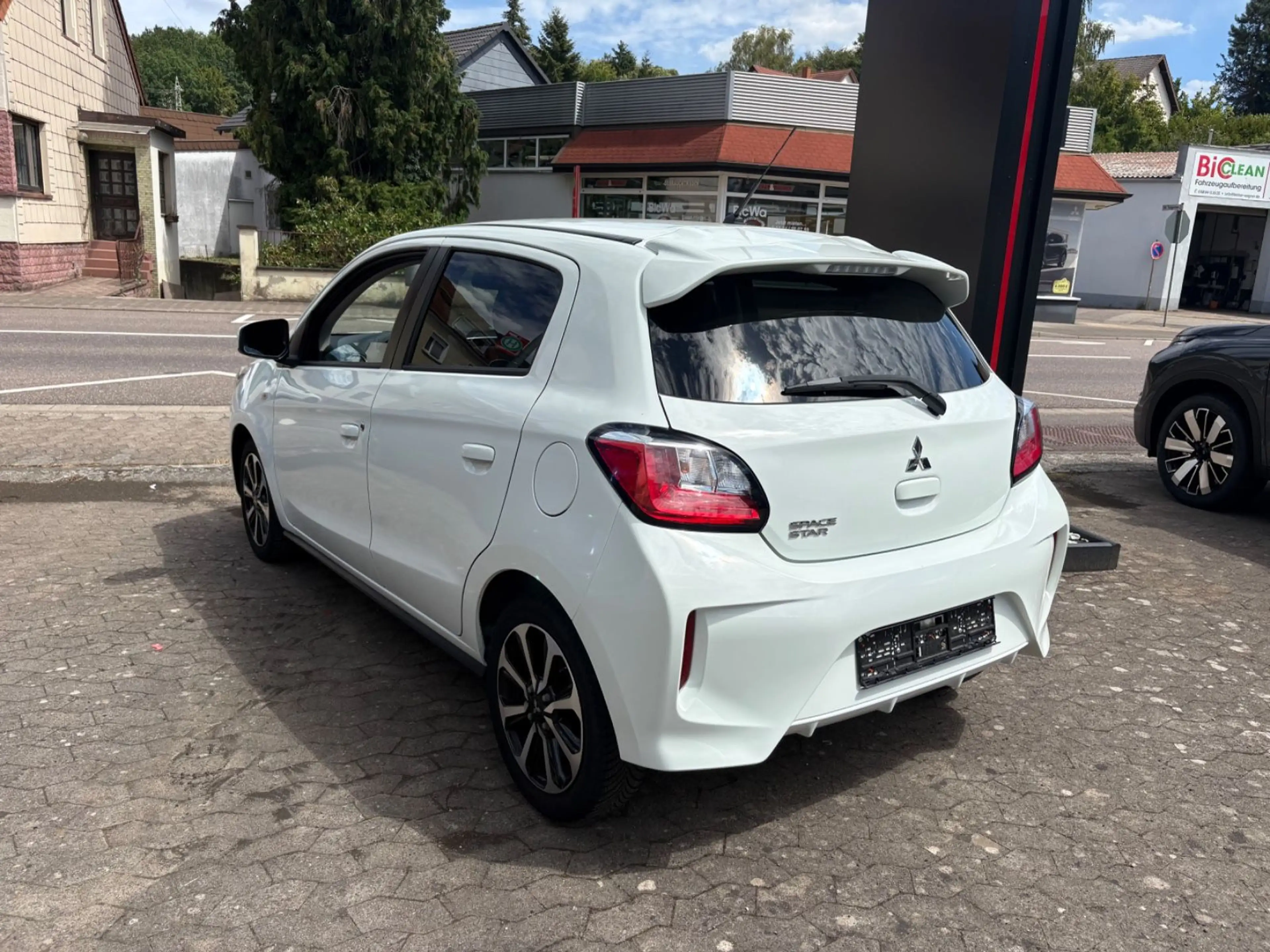 Mitsubishi Space Star 1.2 Automatik/Kamera/Sitzheizung — photo 4