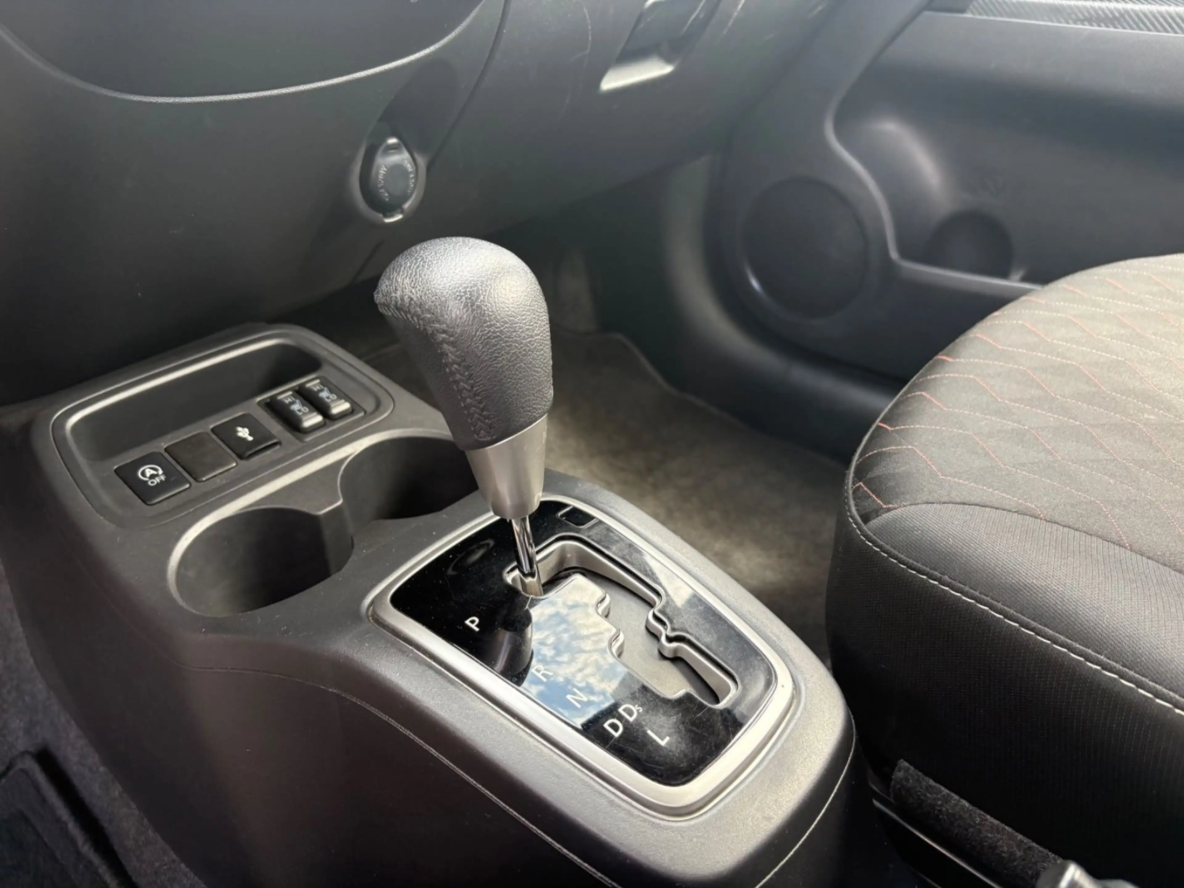 Mitsubishi Space Star 1.2 Automatik/Kamera/Sitzheizung — photo 6