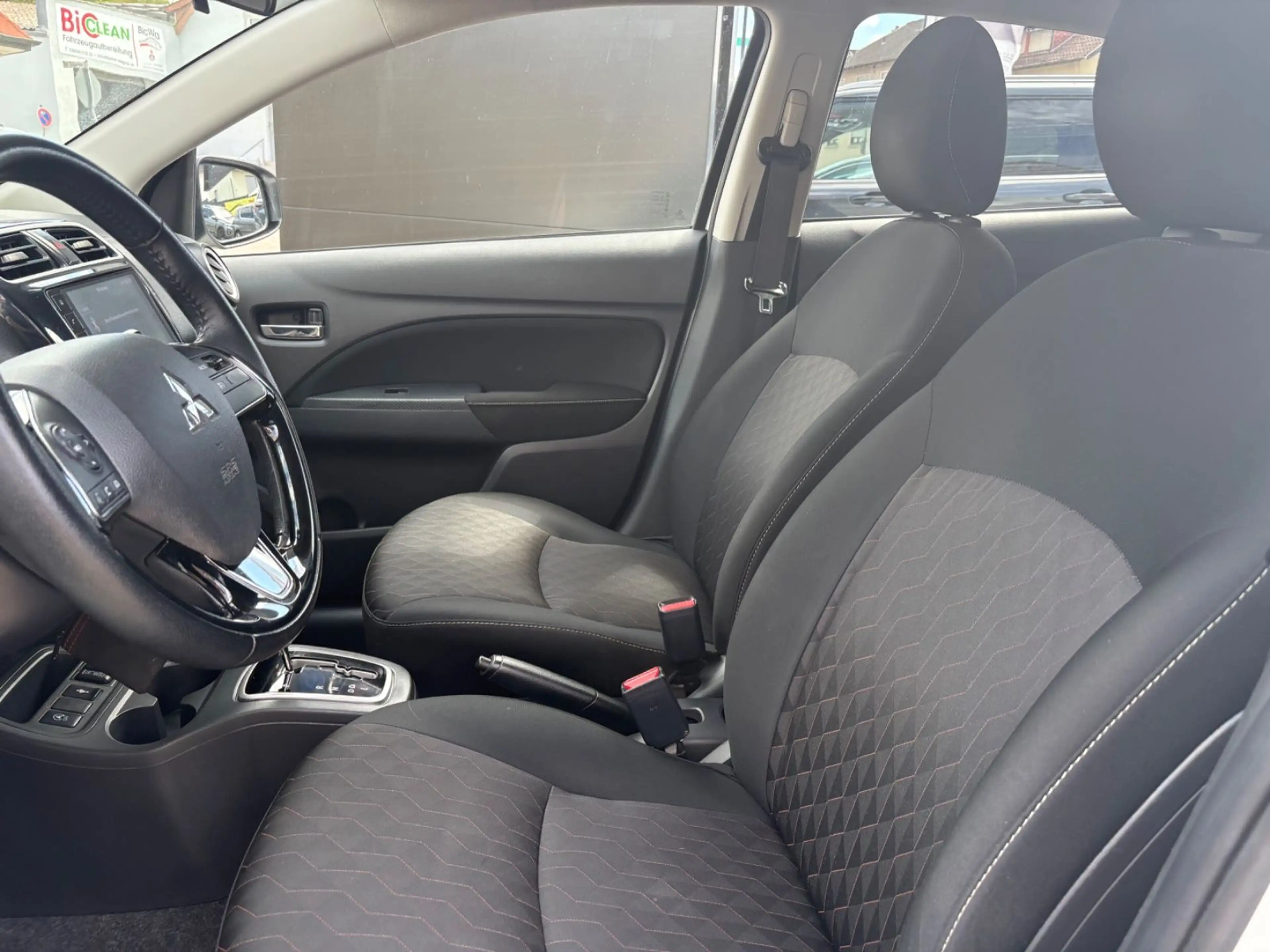 Mitsubishi Space Star 1.2 Automatik/Kamera/Sitzheizung — photo 9