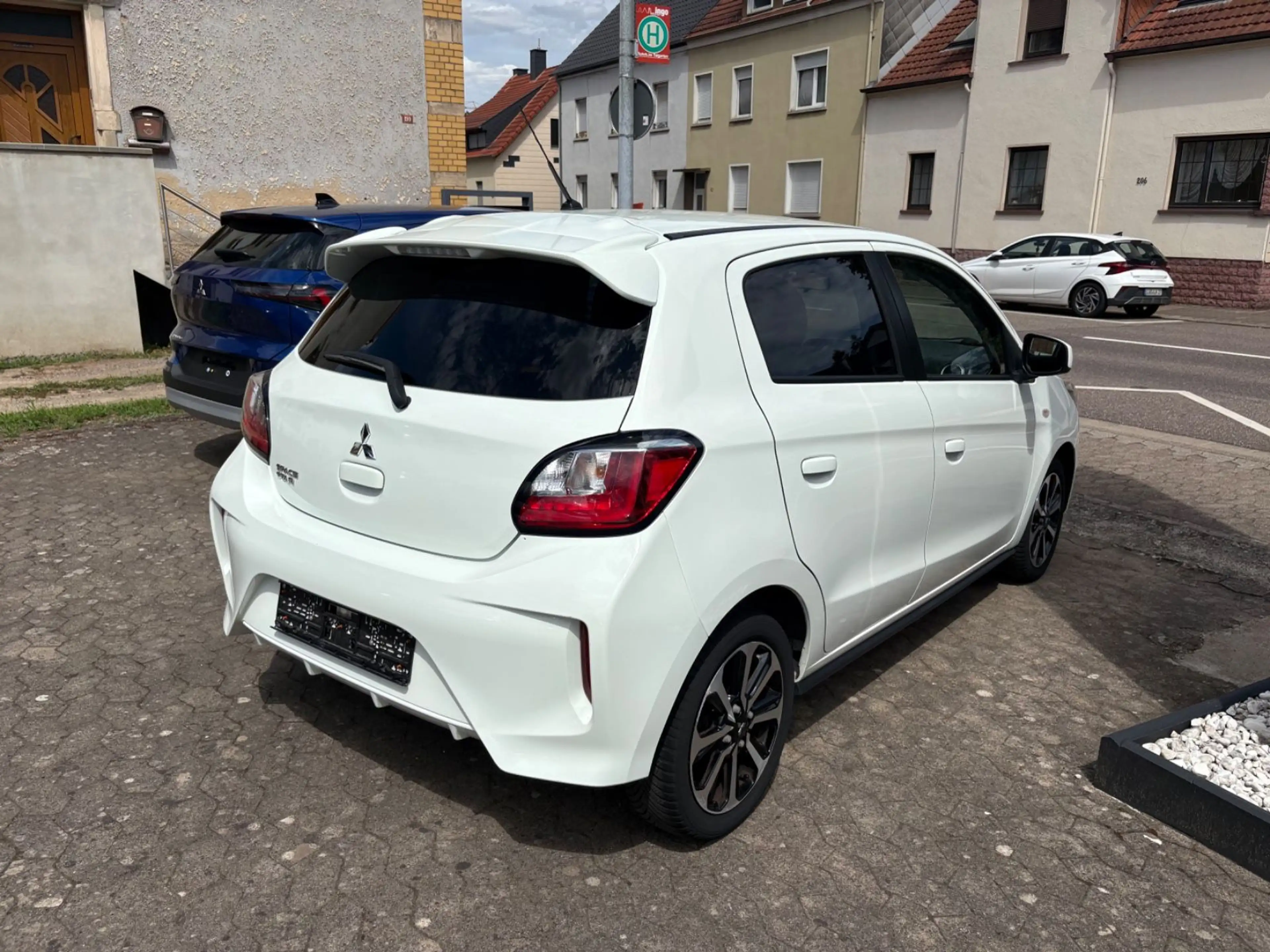 Mitsubishi Space Star 1.2 Automatik/Kamera/Sitzheizung — photo 3