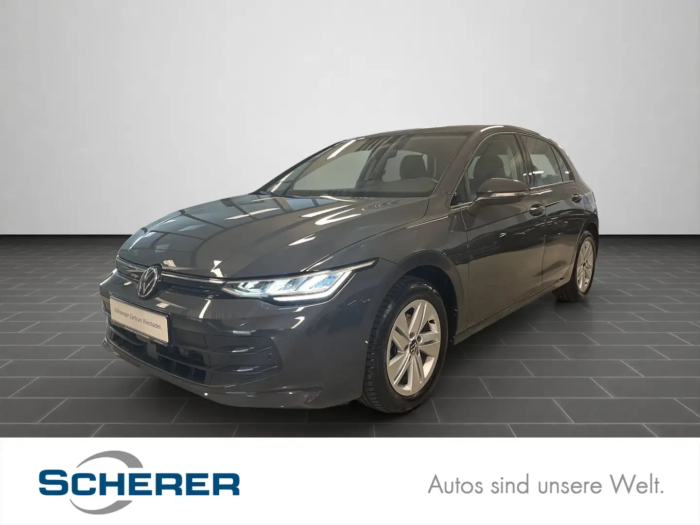 Volkswagen Golf VIII 1,5 TSI Life, Navi, IDA, APP, ACC, EPH Grijs - 1