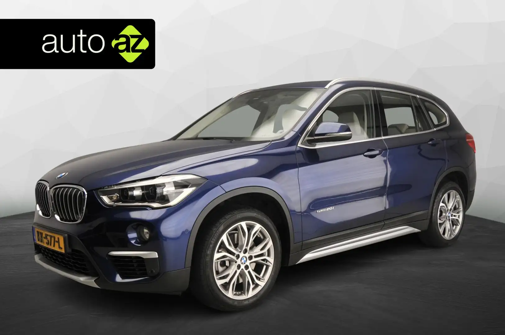 BMW X1 sDrive20i Centennial High Executive | Automaat | T Blauw - 1
