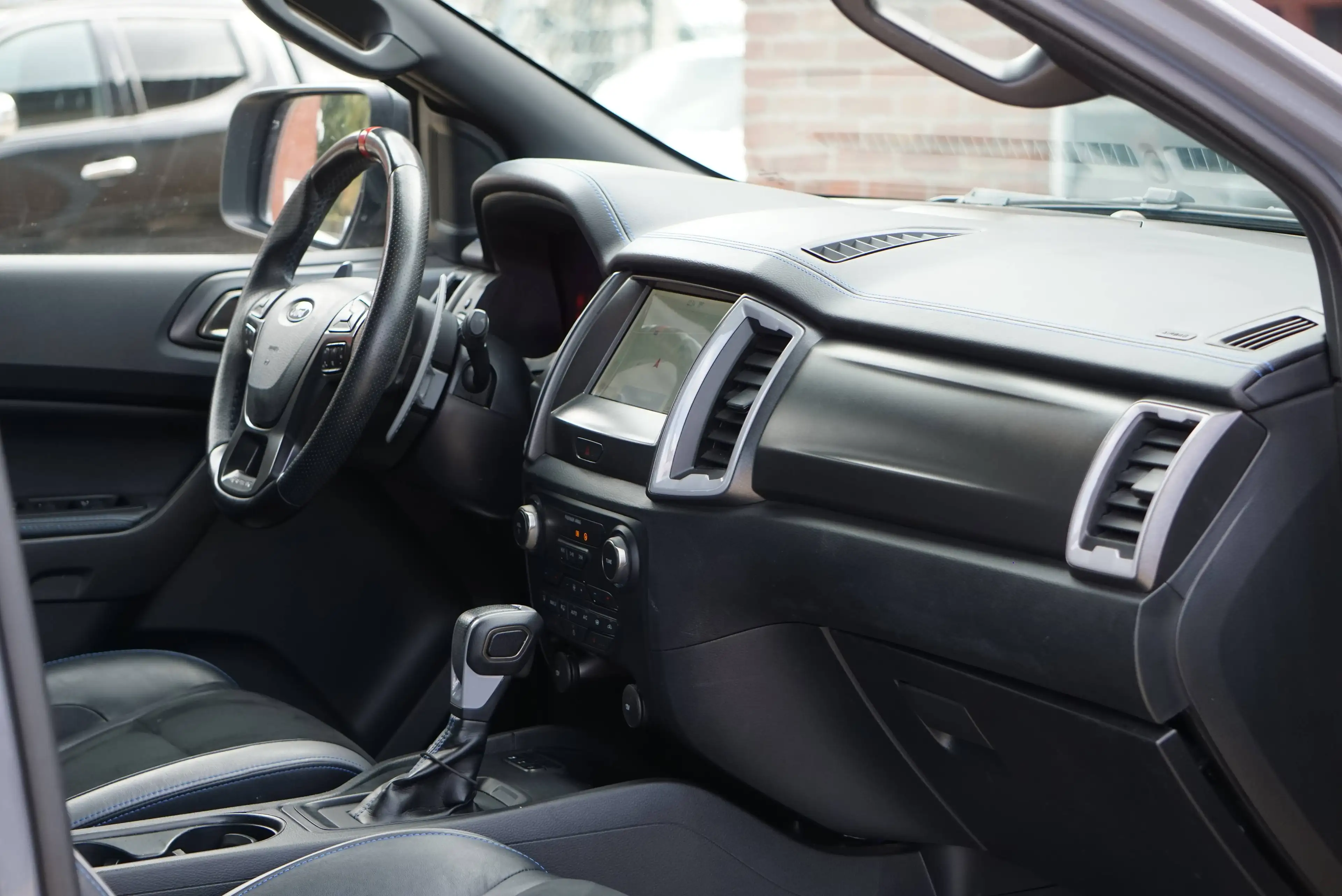 Ford Ranger Raptor 2.0 TDCI AUTO / CARPLAY / PDC AV-AR / CAMERA / UTILITAIRE / 80 000 KM / EU 6d — photo 8
