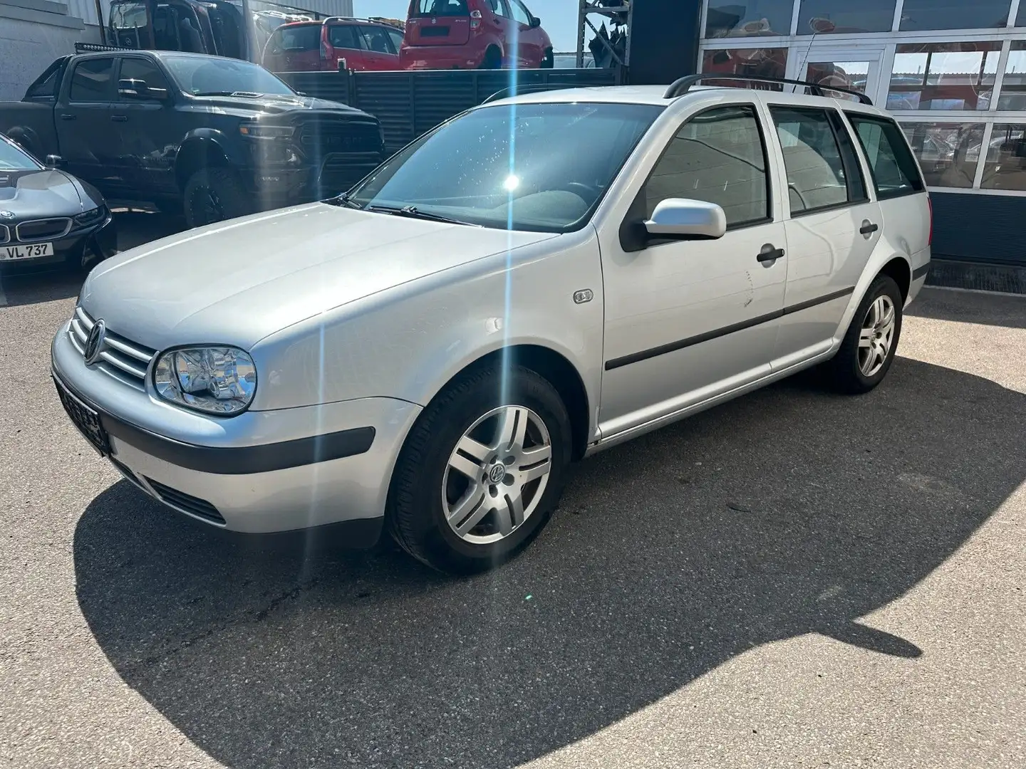 Volkswagen Golf IV Variant Comfortline BI FUEL 1.Hand Silber - 1