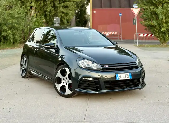 Volkswagen Golf GTI 3p 2.0 tsi