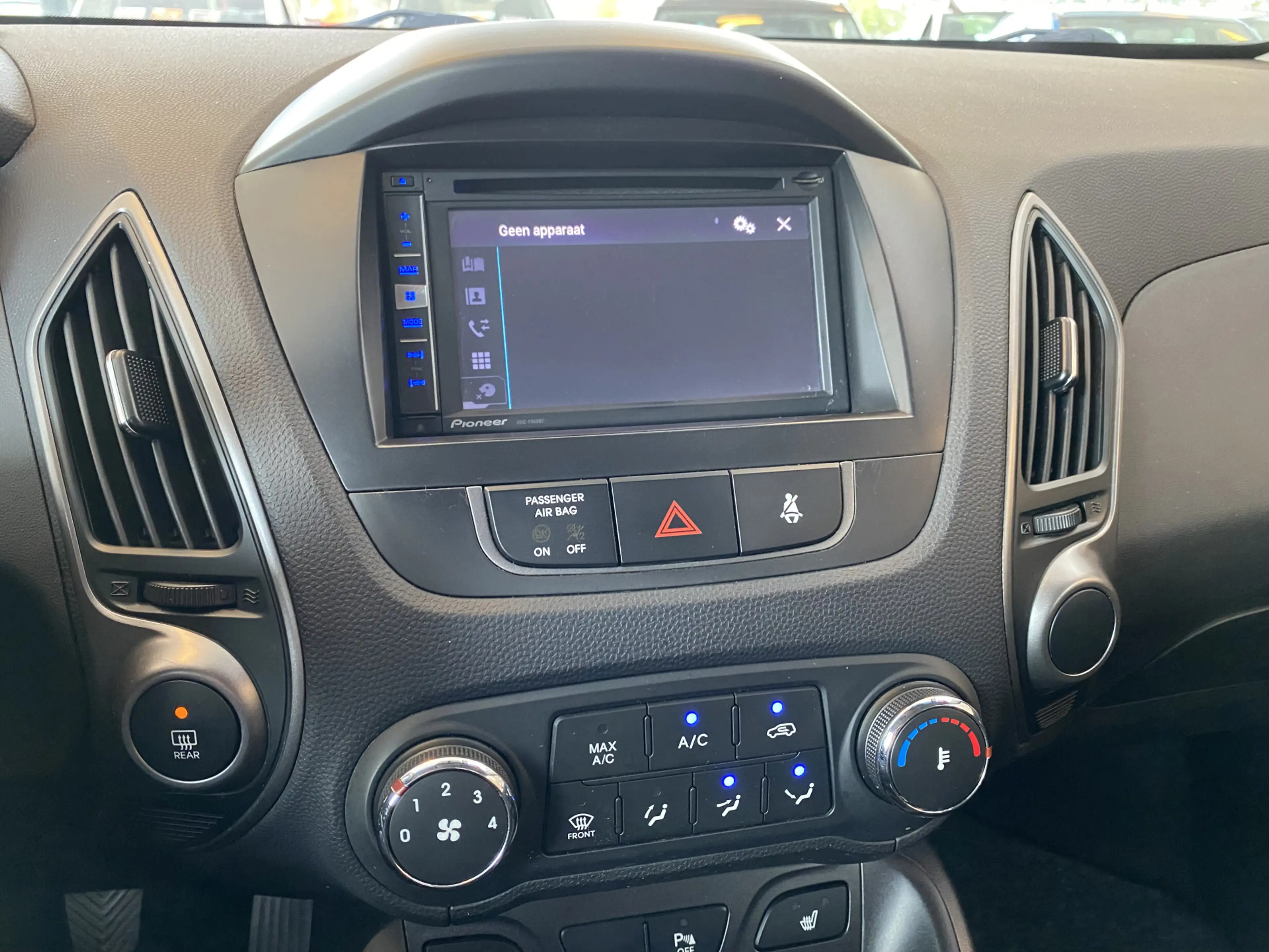 Hyundai iX35 1.6i GDI i-Drive,Navigatie,Bleutooth,Climate&Cruis — photo 19