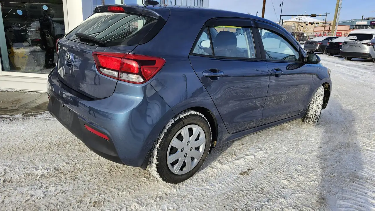 Kia Rio снимка Kia Rio