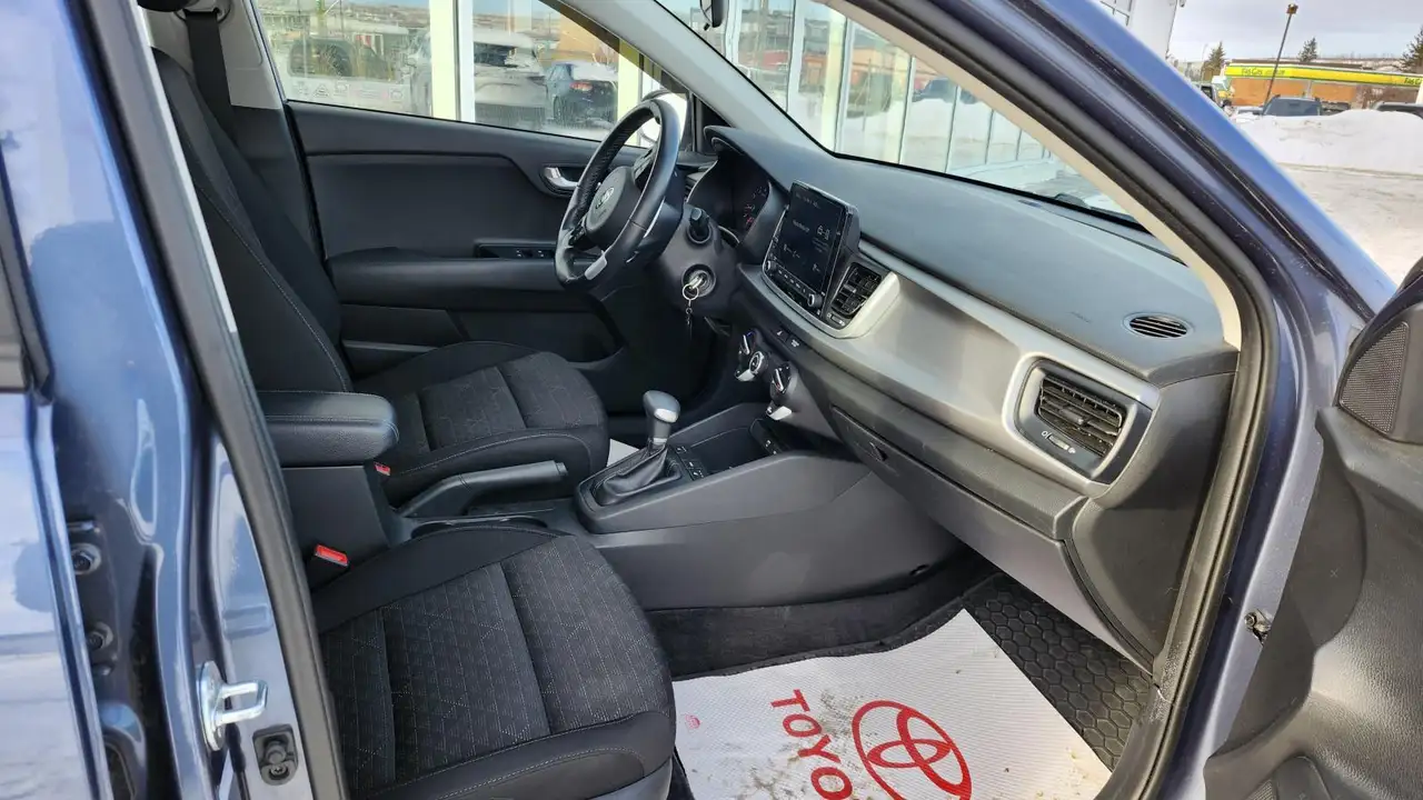 Kia Rio снимка Kia Rio