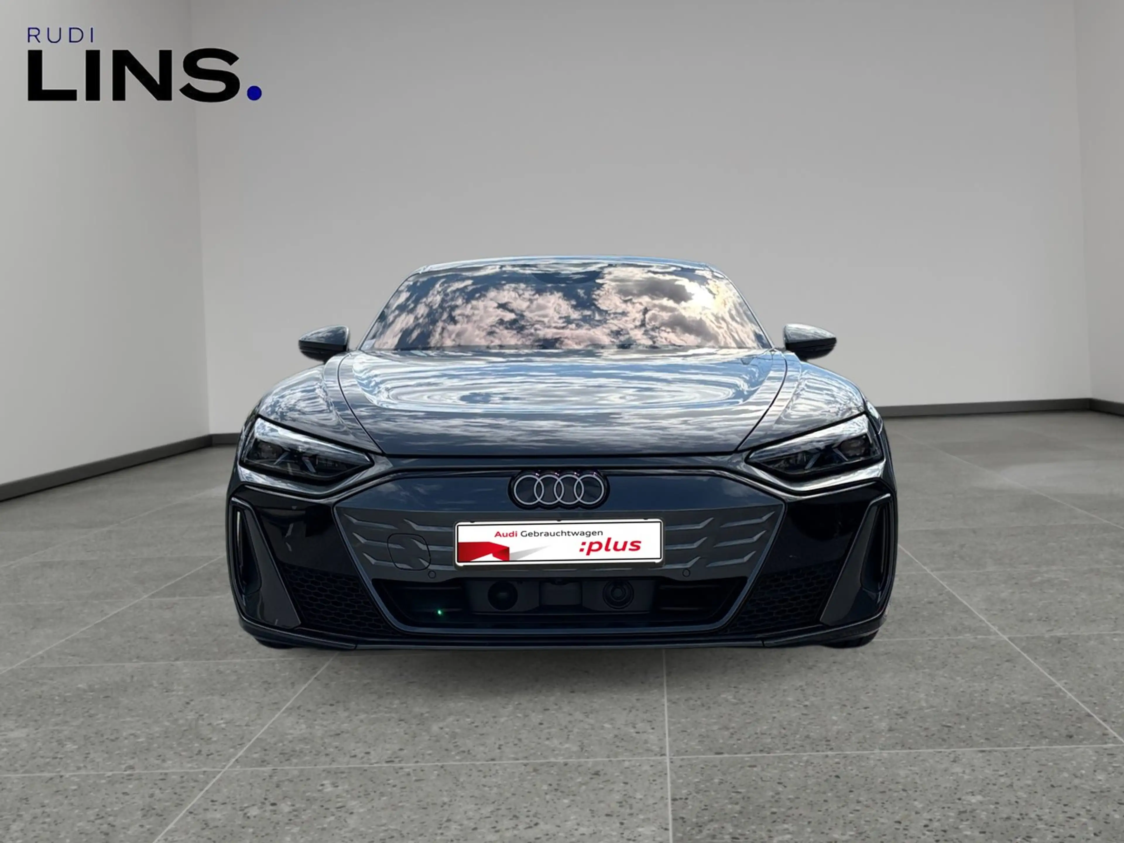 Audi e-tron GT Audi S e-tron GT — photo 8