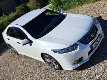 Accord 2.4i Type S (Manueel 6 bak)