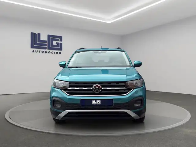 Volkswagen T-Cross view 2