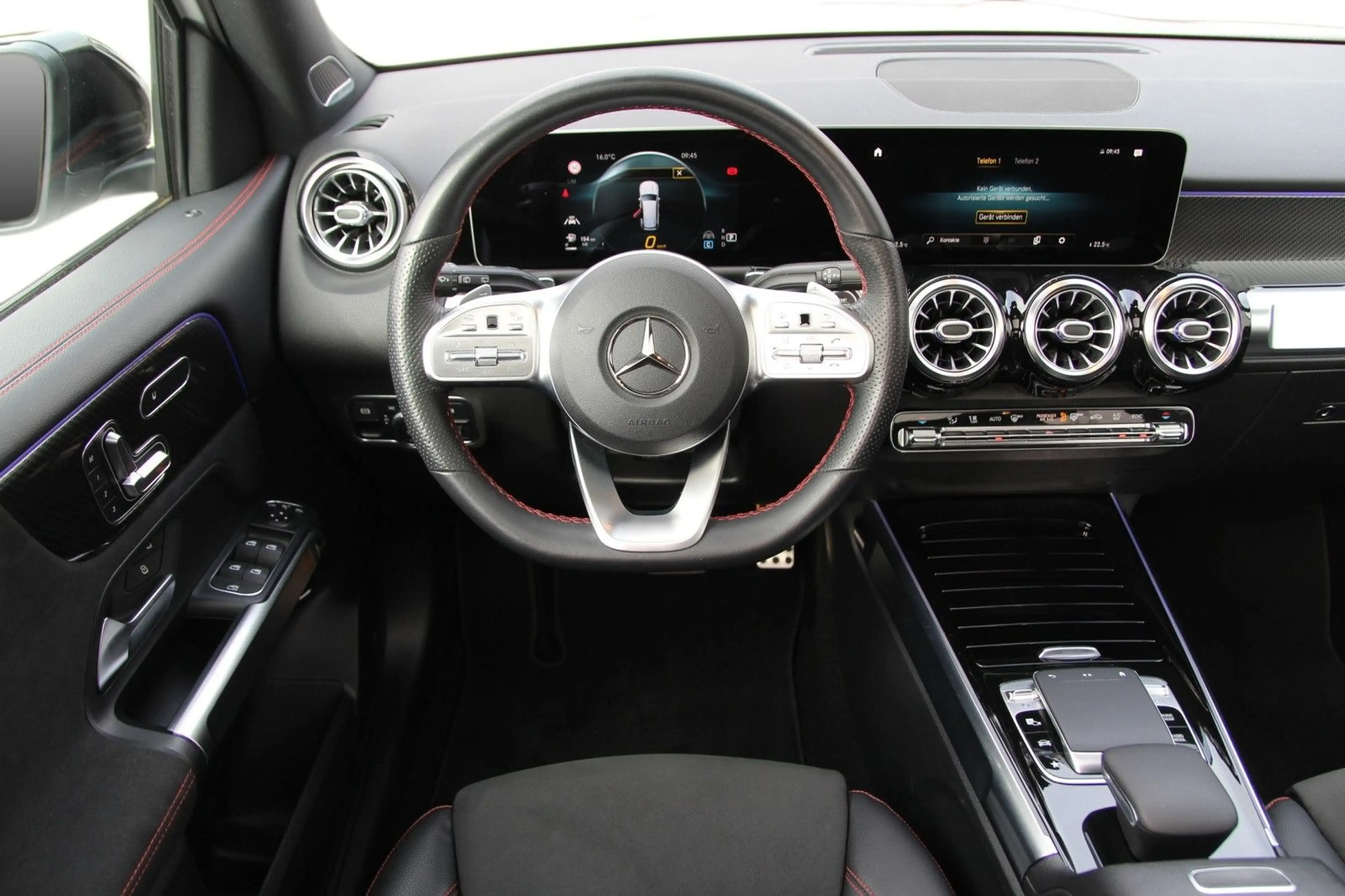 Mercedes-Benz GLB 250 AMG 4Matic/LED/ Burmester/ Panor./ 22tkm — photo 9