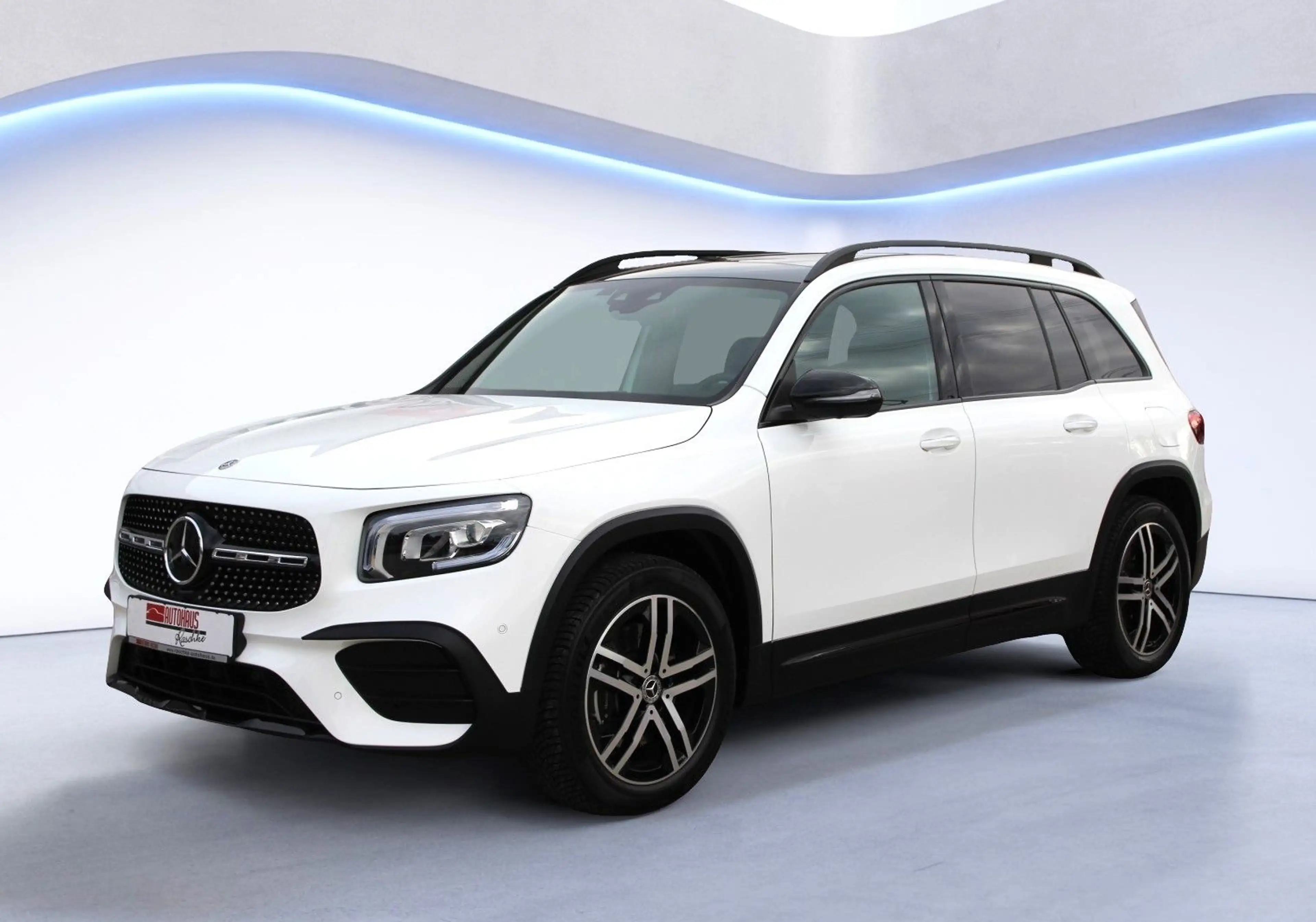 Mercedes-Benz GLB 250 AMG 4Matic/LED/ Burmester/ Panor./ 22tkm