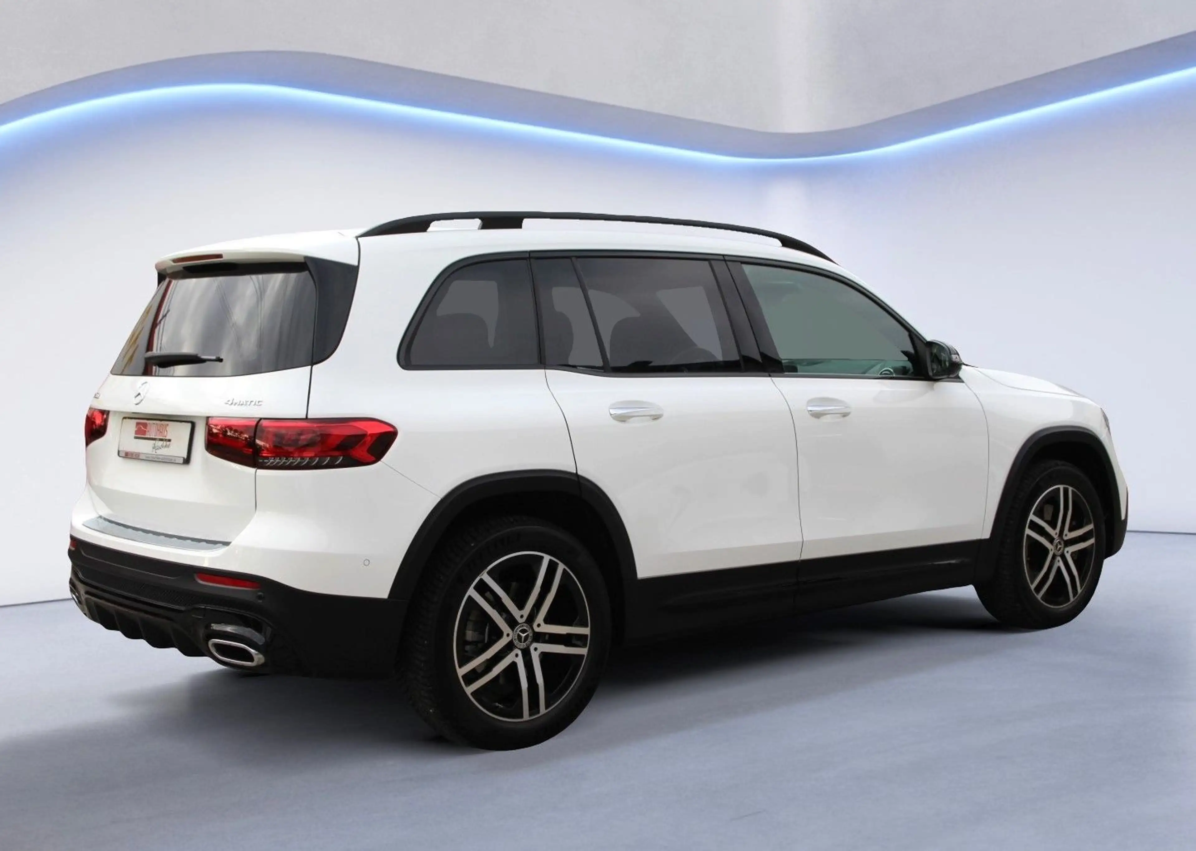 Mercedes-Benz GLB 250 AMG 4Matic/LED/ Burmester/ Panor./ 22tkm — photo 6