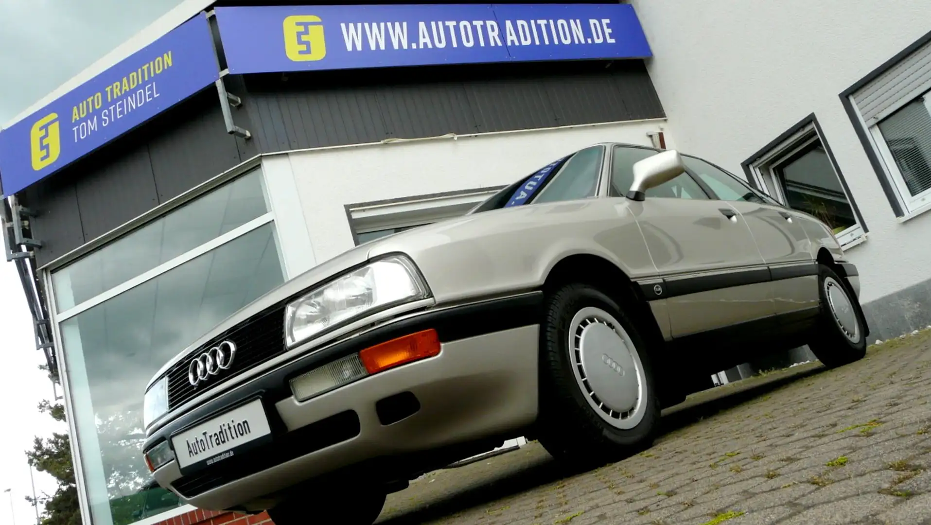 Audi 90 2.3 E - H-Kennz - wenig km - super Zustand Ezüst - 1