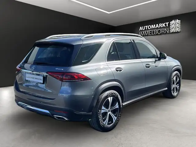 Mercedes-Benz GLE view 6