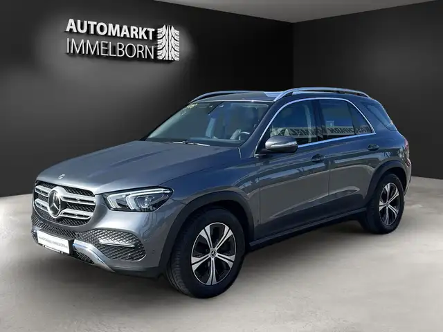 Mercedes-Benz GLE view 2