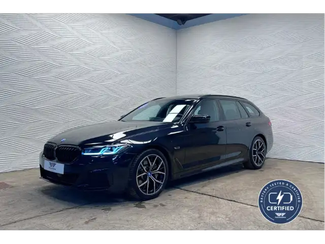 BMW 520 e*PHEV*M-SPORT*360°*HUD*PANO*TOURING*