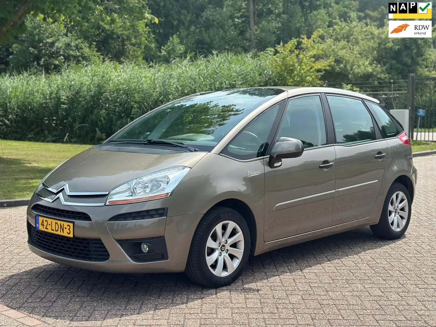 Citroen C4 Picasso 1.6 VTi Image 5p./AIRCO/CRUISE/TREKHAAK Marrón - 1
