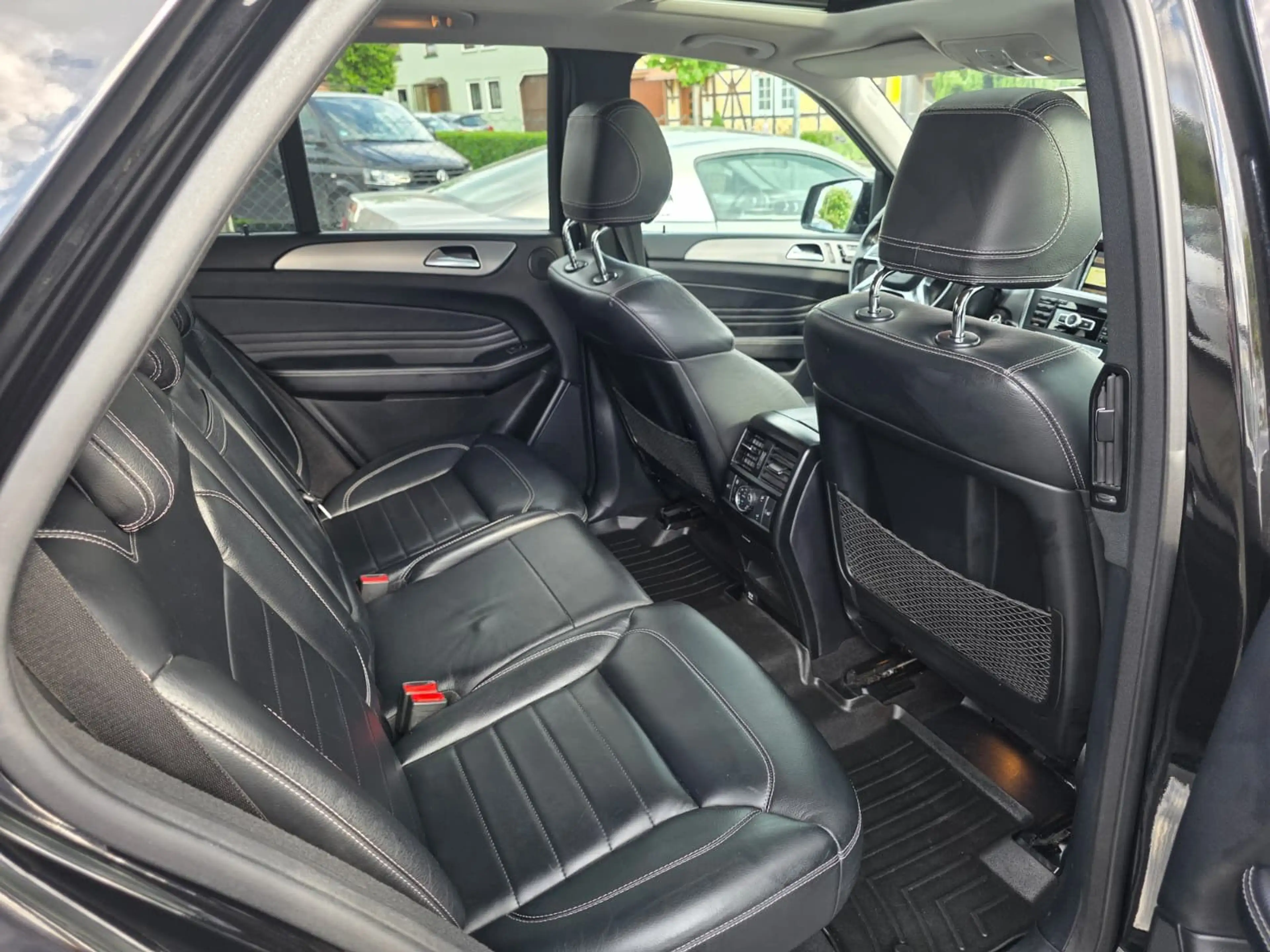 Mercedes-Benz ML 350 CDI BlueTec 4MATIC EURO6 R-KAMERA — photo 11