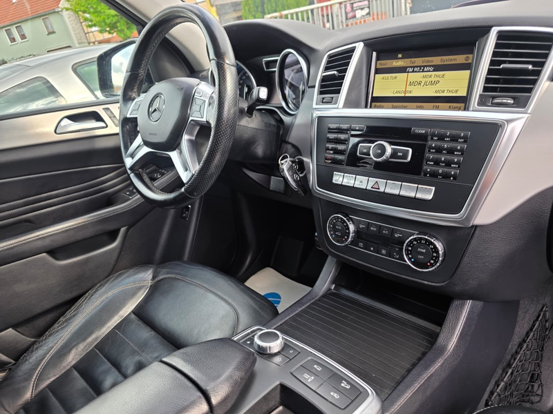 Mercedes-Benz ML 350 CDI BlueTec 4MATIC EURO6  R-KAMERA — photo 8