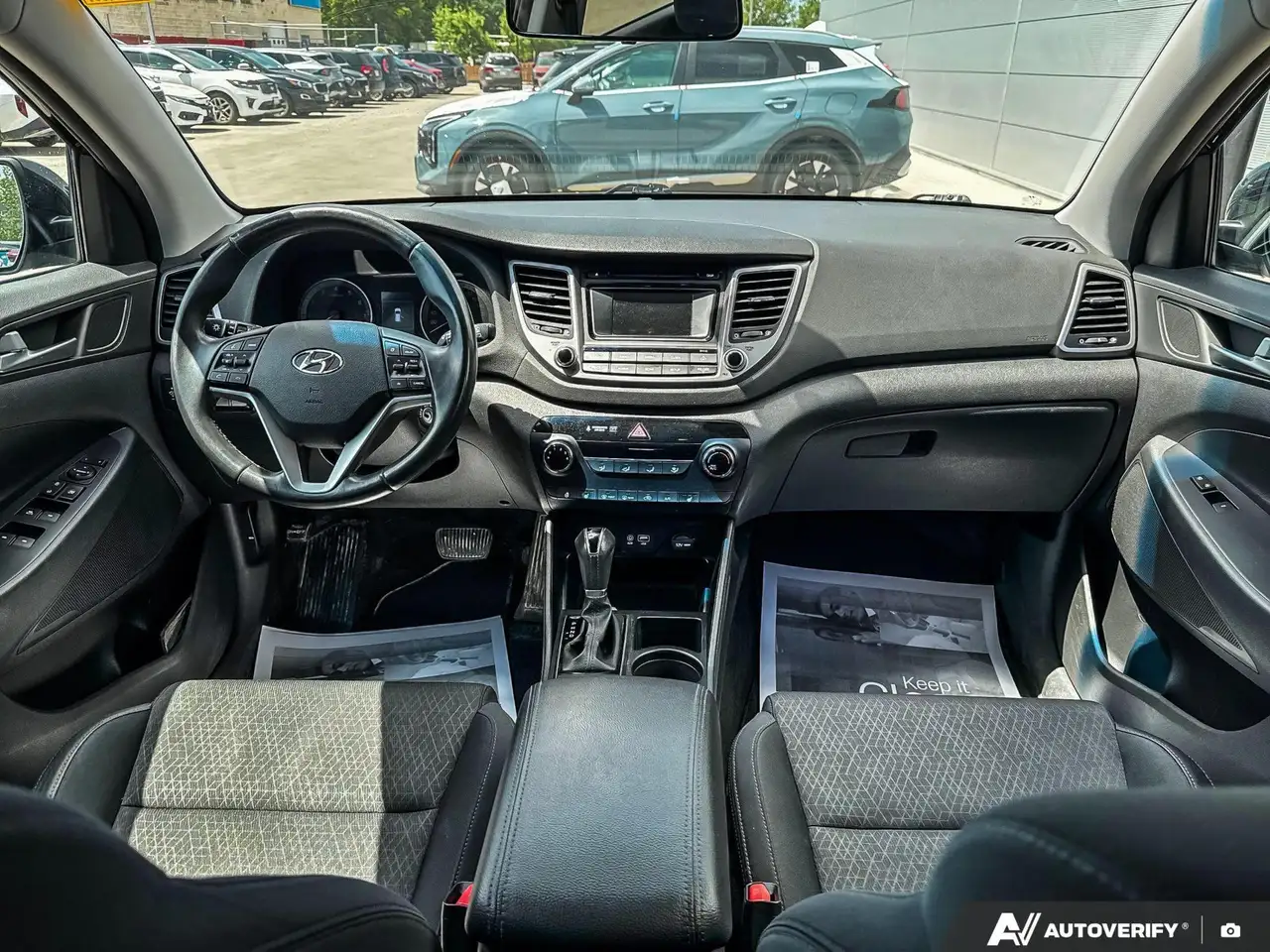Hyundai TUCSON снимка Hyundai TUCSON