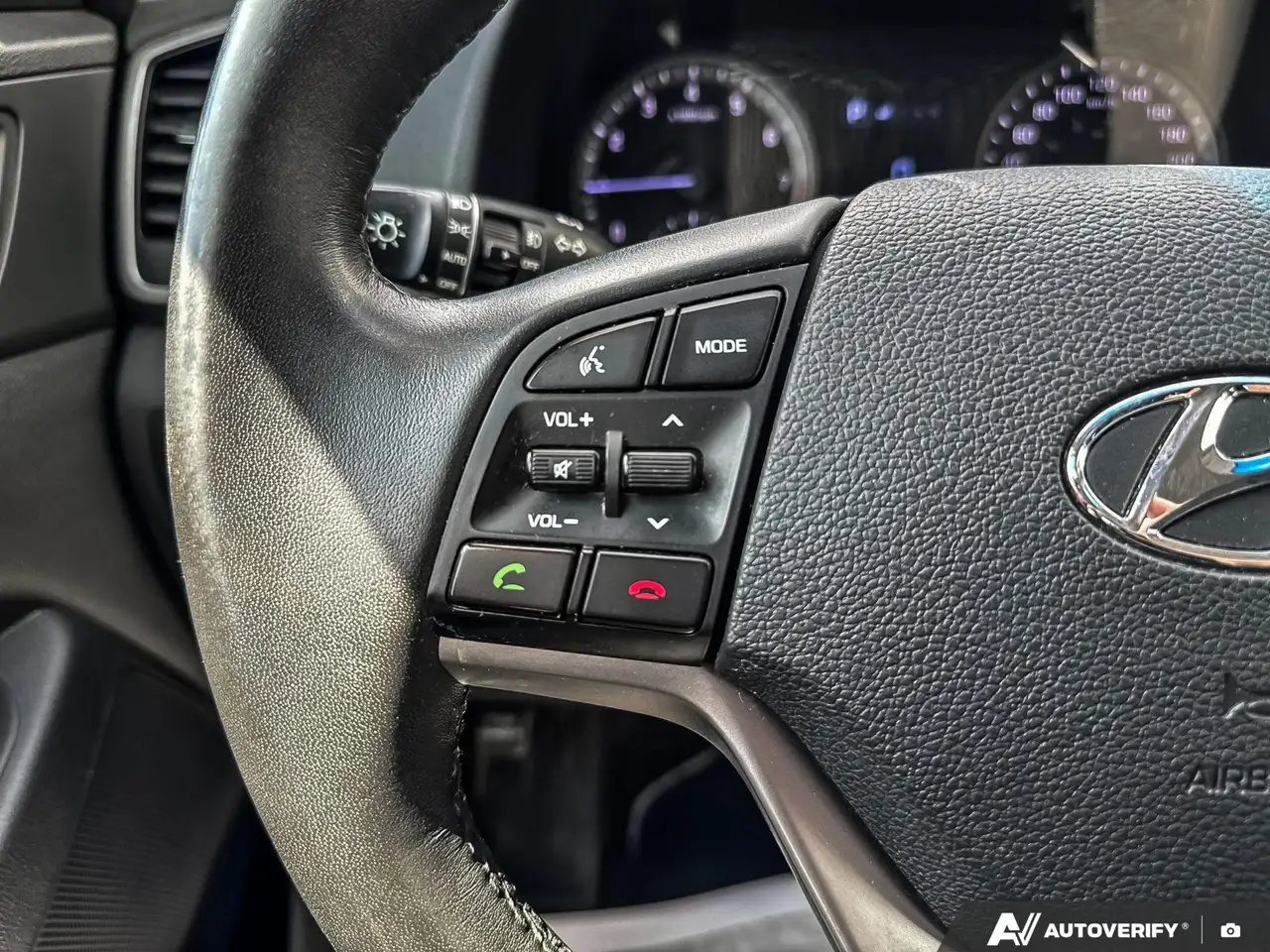 Hyundai TUCSON снимка Hyundai TUCSON