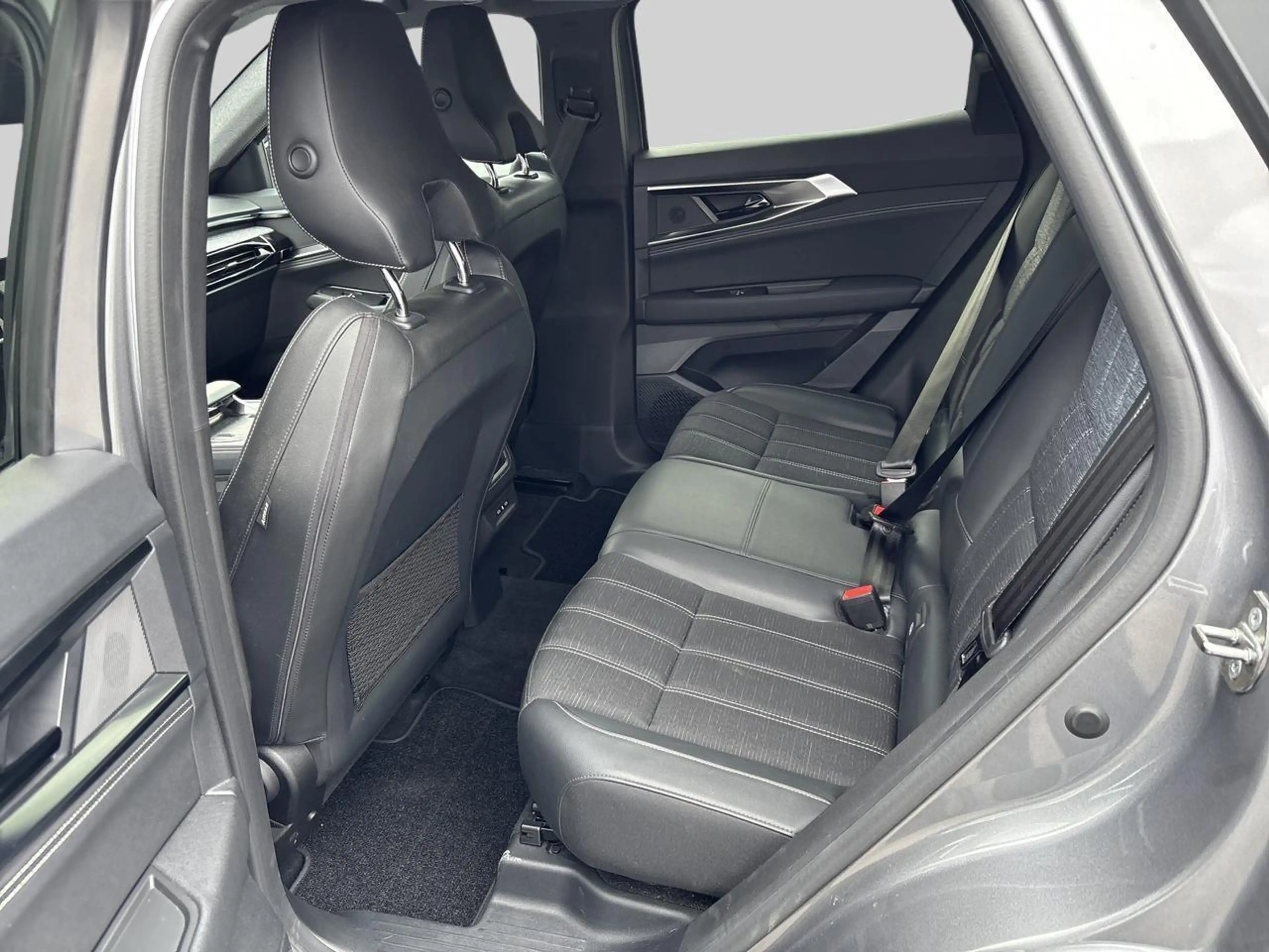 Renault Austral E-Tech Full hybrid 200 Evolution — photo 13