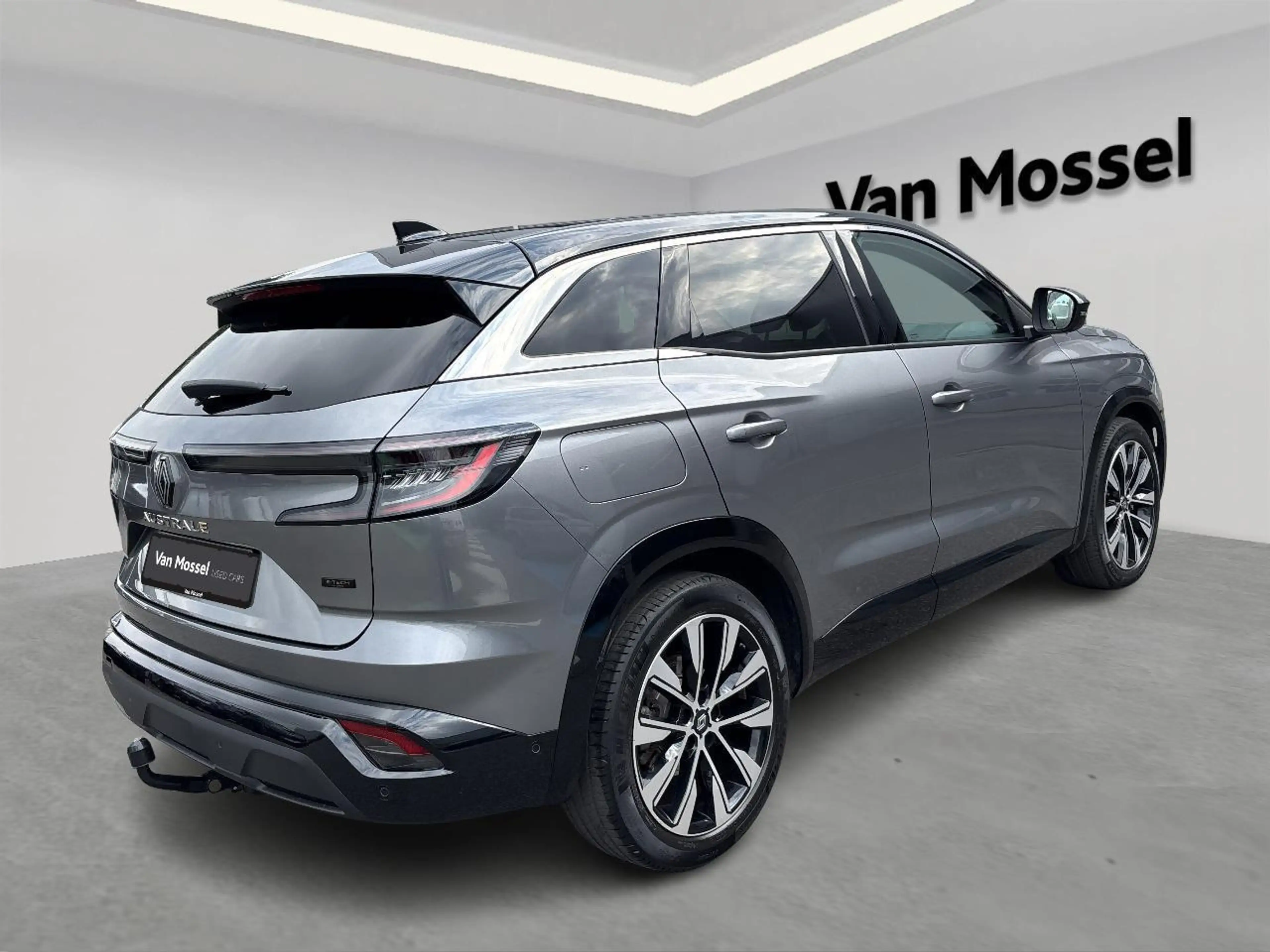 Renault Austral E-Tech Full hybrid 200 Evolution — photo 3