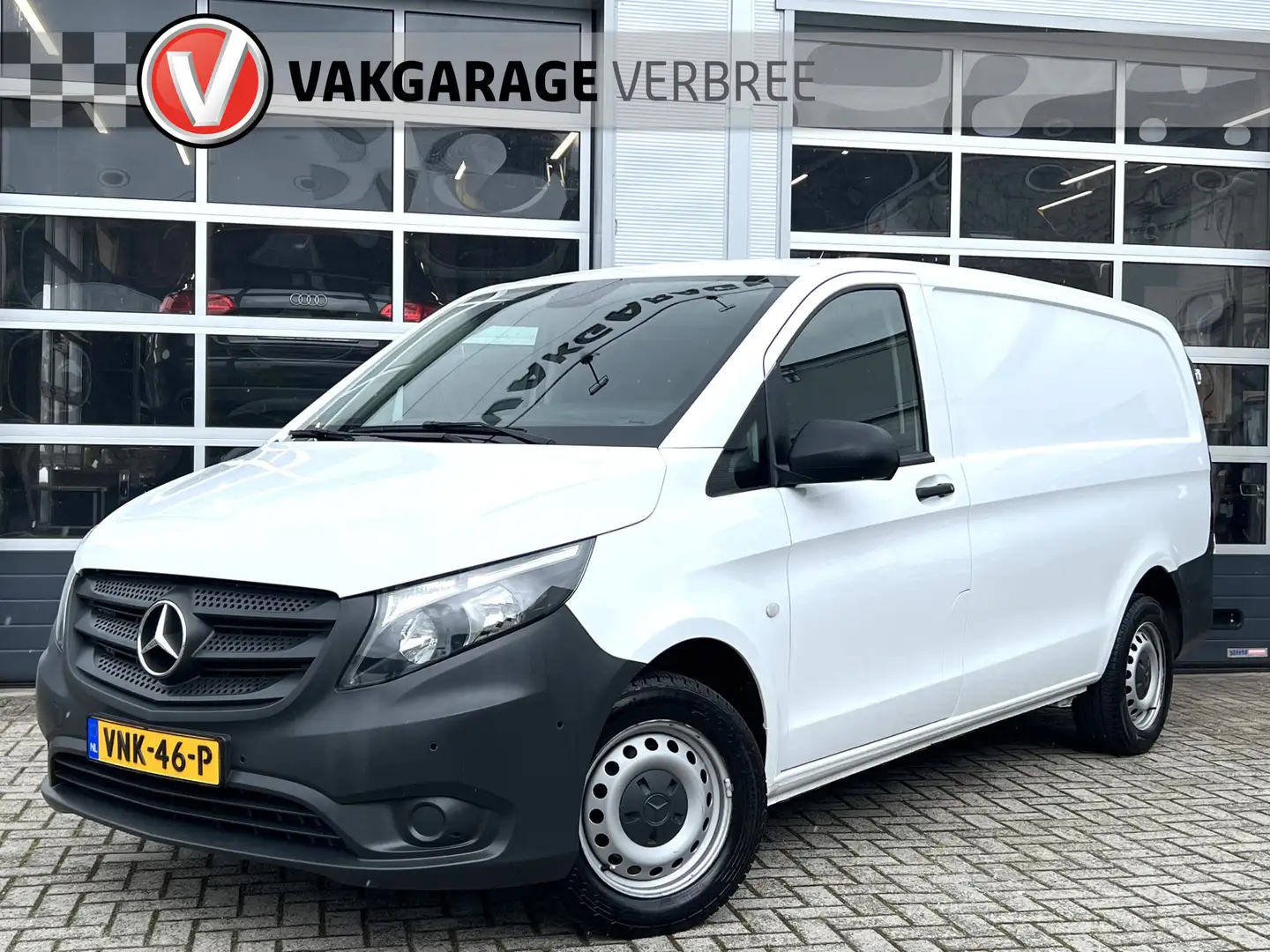 Mercedes-Benz Vito 116 CDI Lang | Achteruitrijcamera | Trekhaak | Nav Wit - 1